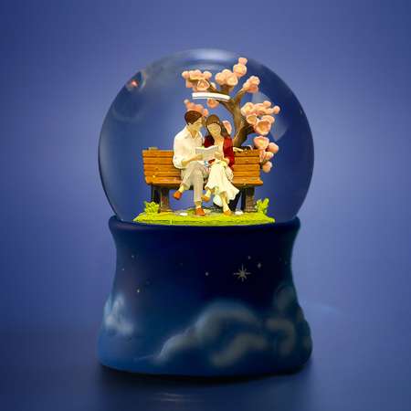 Стеклянный снежный шар Glassglobe История Любви