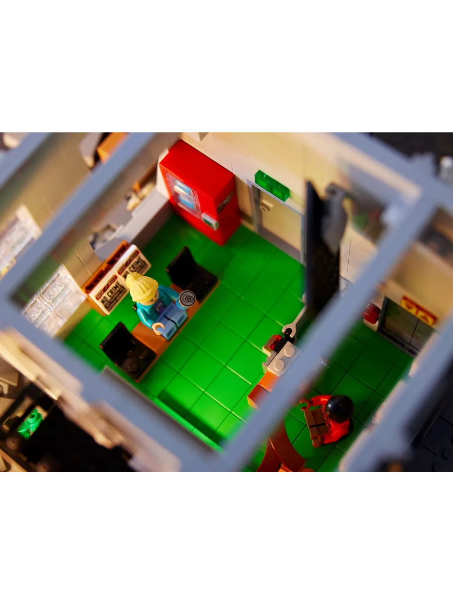 Конструктор LEGO Marvel Super Heroes Редакция Дейли Бьюгл 3772 дет. - фото 20