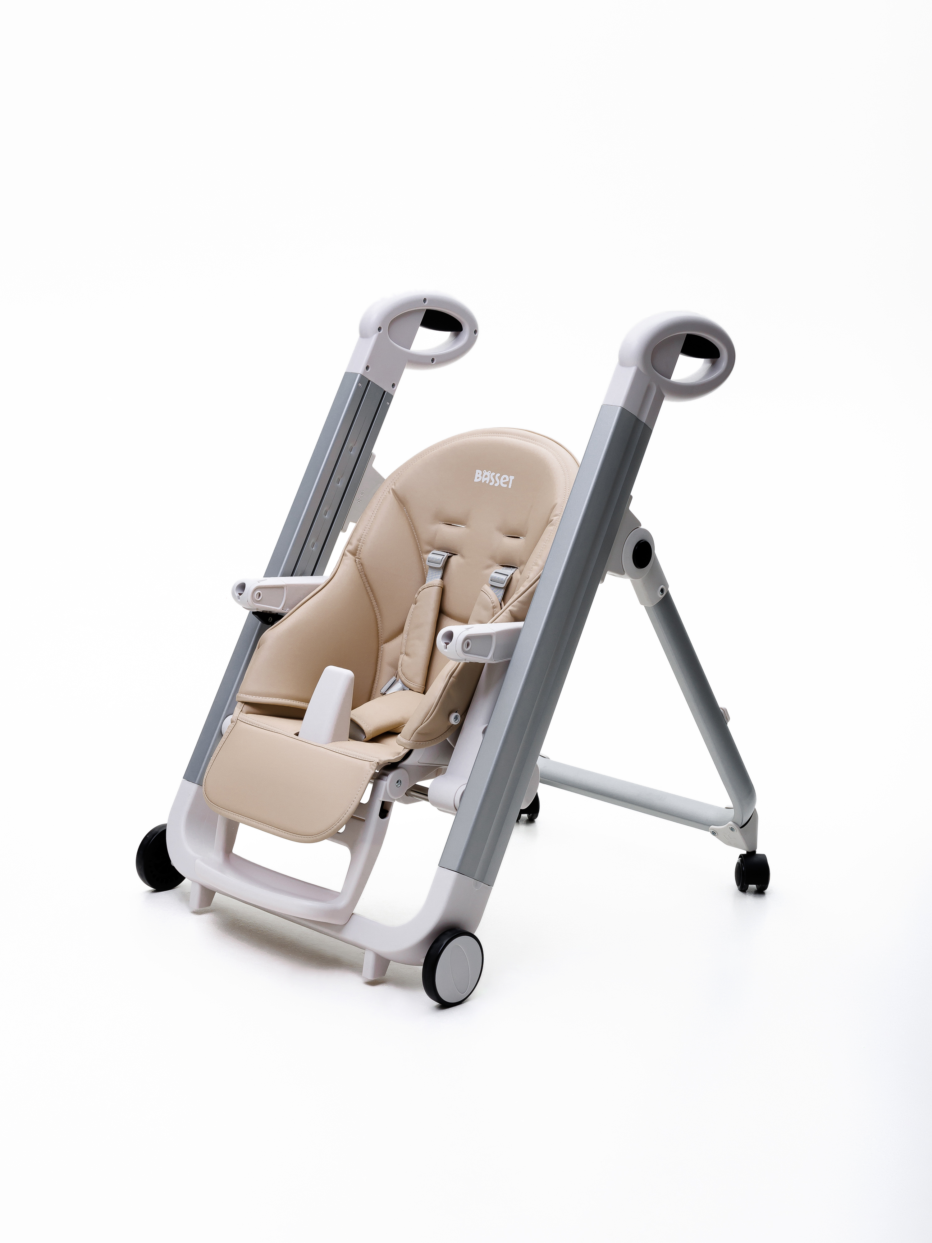 Стульчик для кормления BASSET B2 бежевый - фото 20