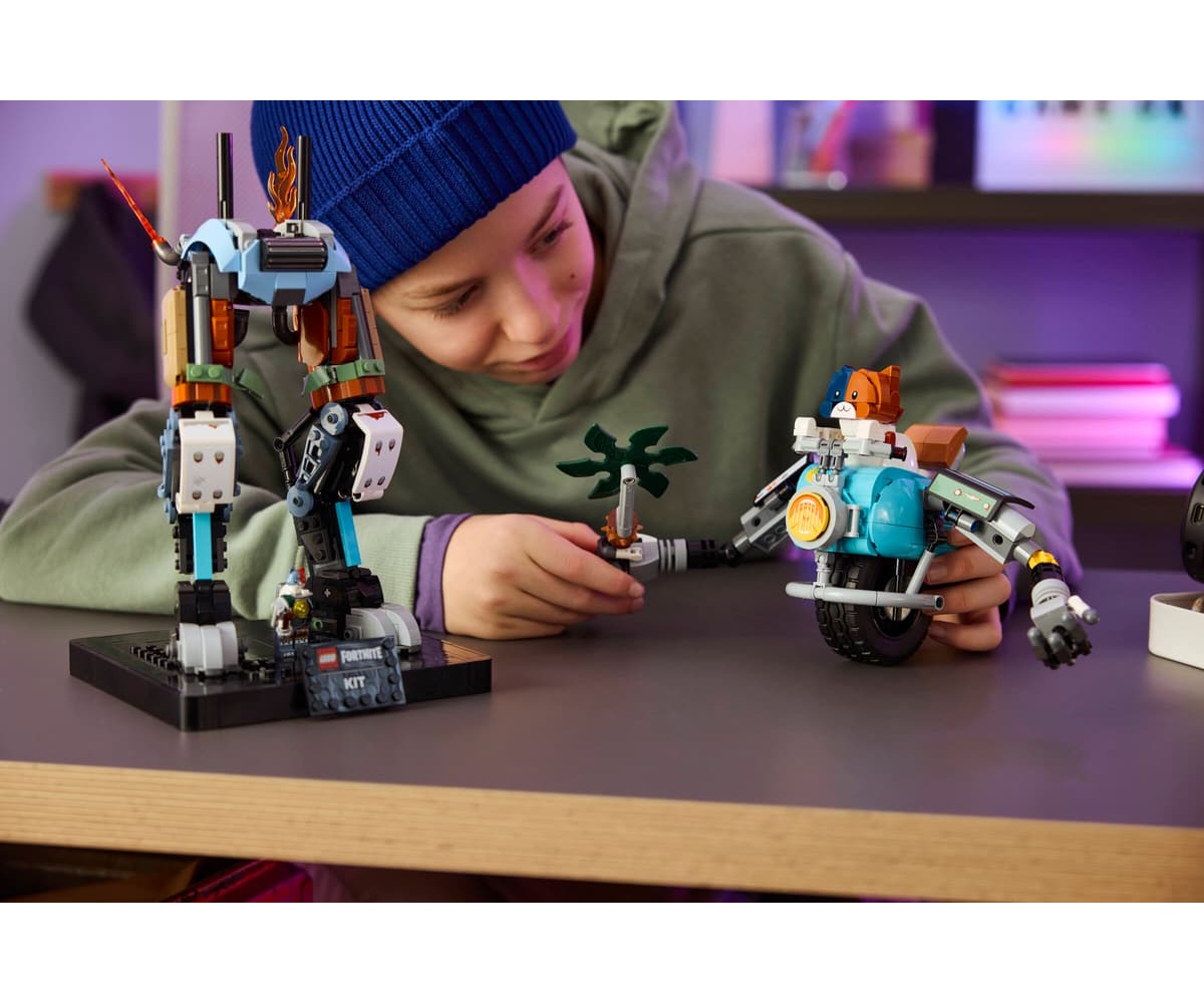 Конструктор LEGO Fortnite Кит 1230 дет. - фото 15