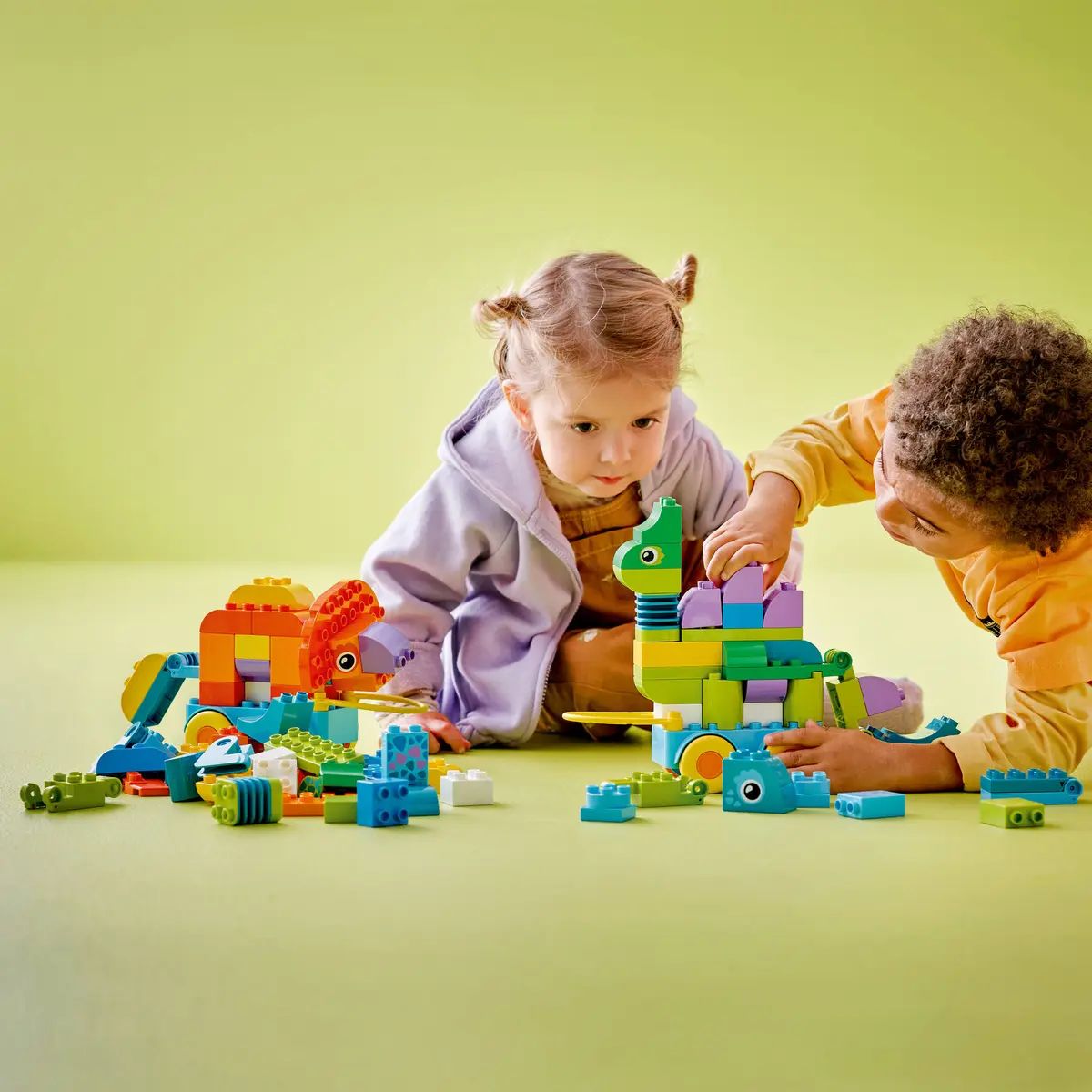 Конструктор LEGO DUPLO 3 в 1 Динозавр на колесах 108 дет. - фото 10