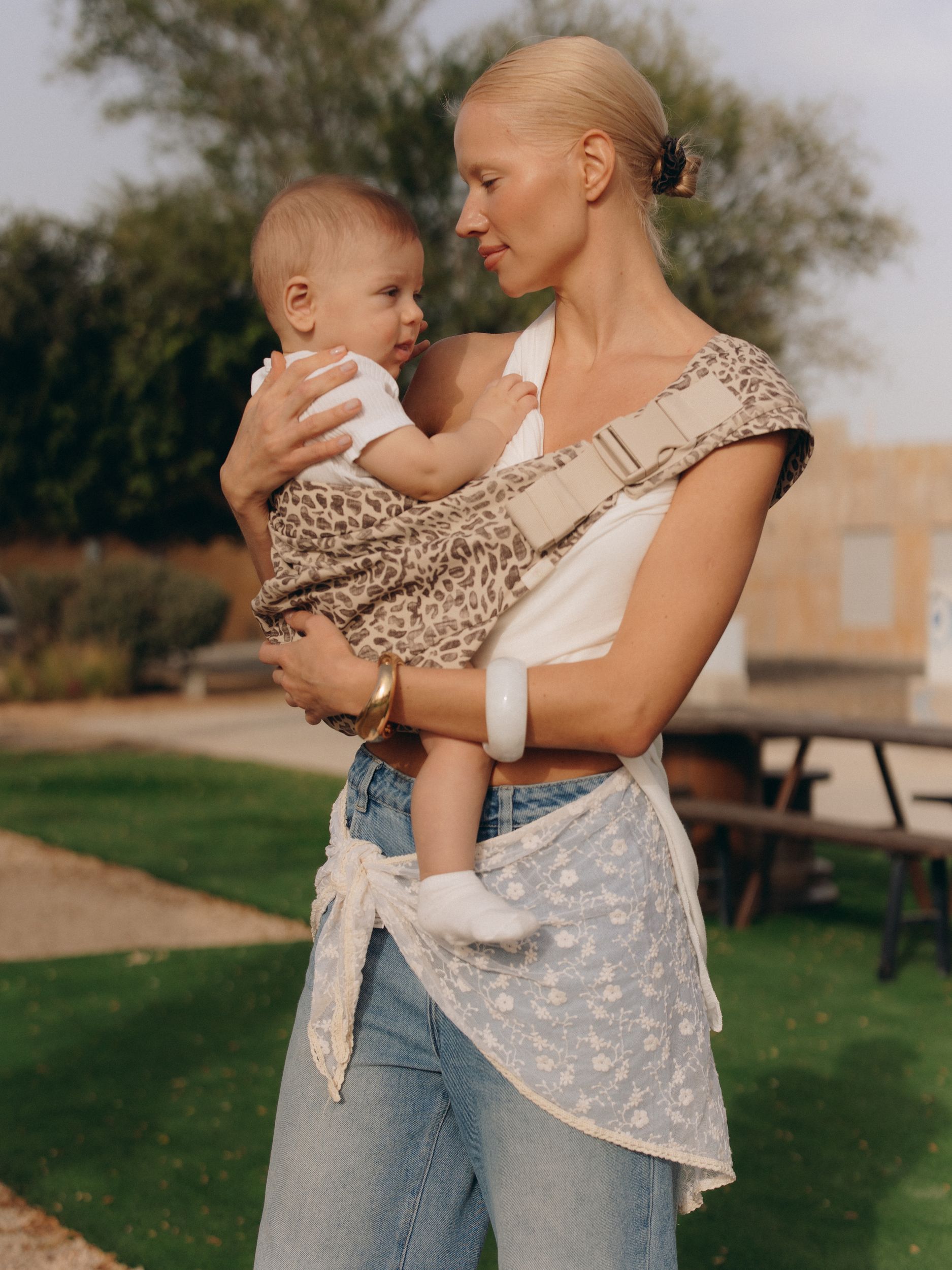 Изображение товара Переноска для новорожденных Timikbaby Cлинг леопардовый