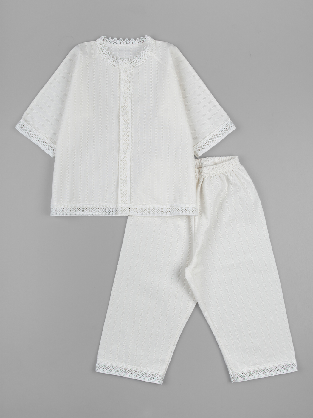 Крестильный комплект LEO 7005А_молочный - фото 1