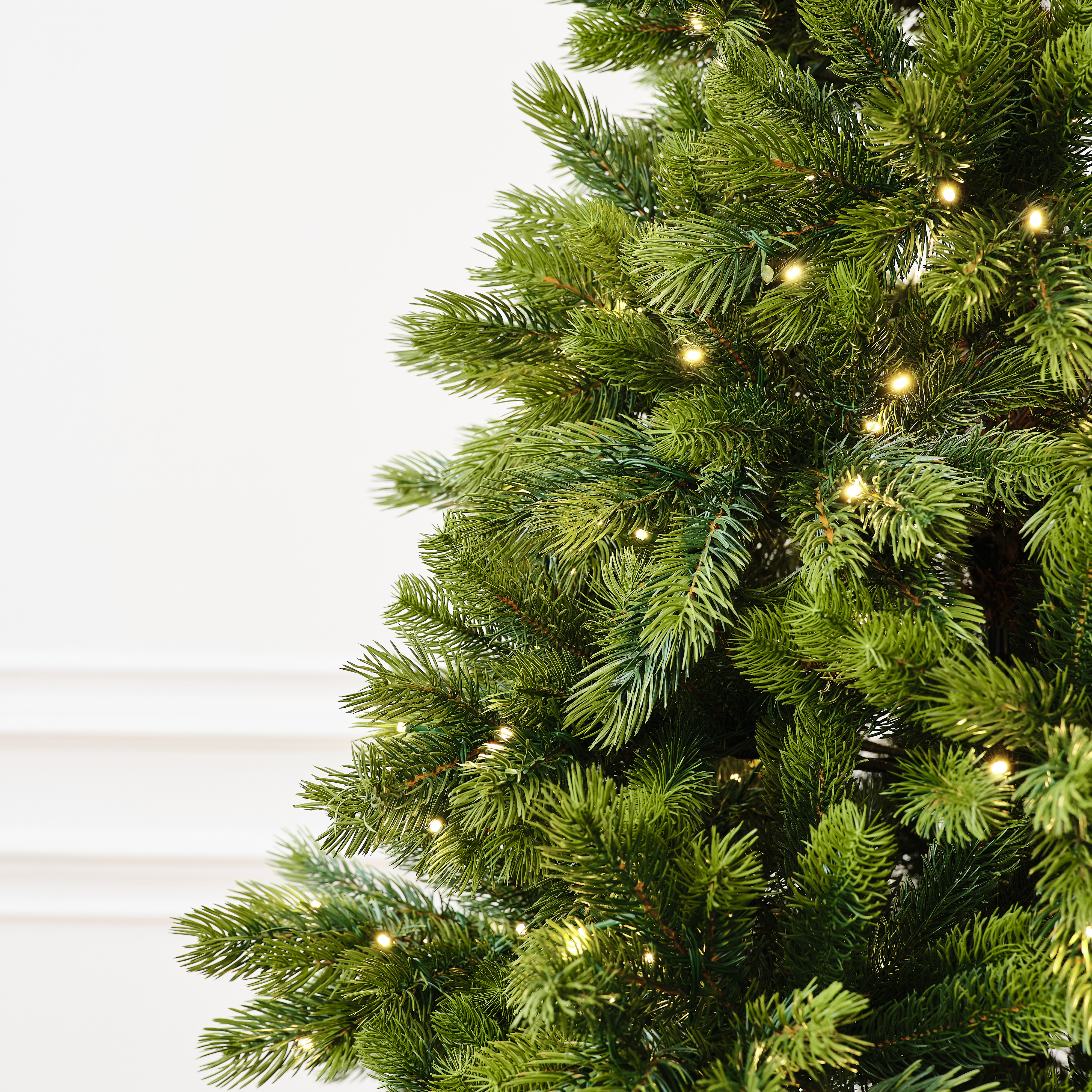 Елка искусственная BINOSHE La Manche LED литая с подсветкой 240 см - фото 4