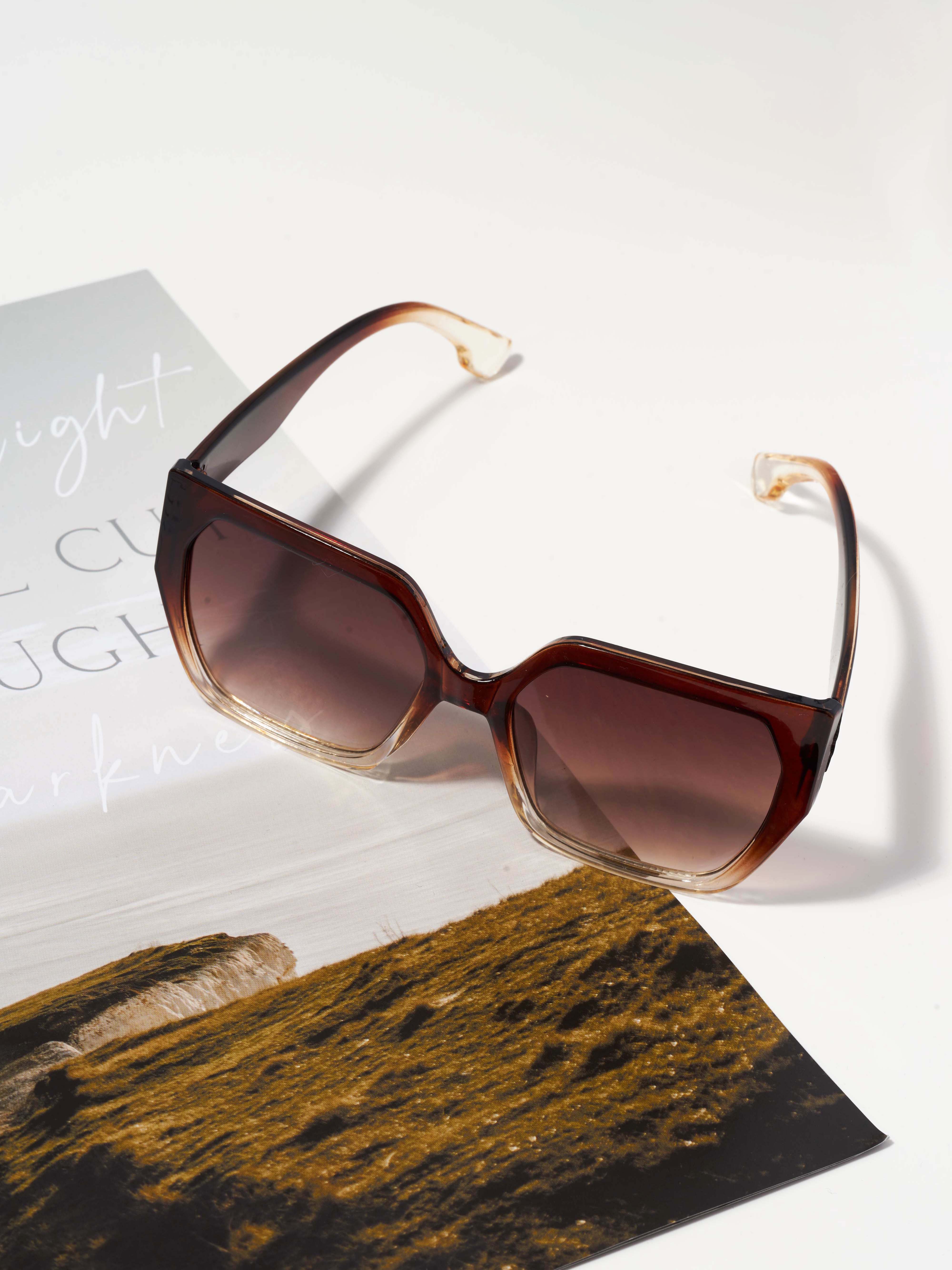 Солнцезащитные очки SUNNY GLASS O00015 - фото 10