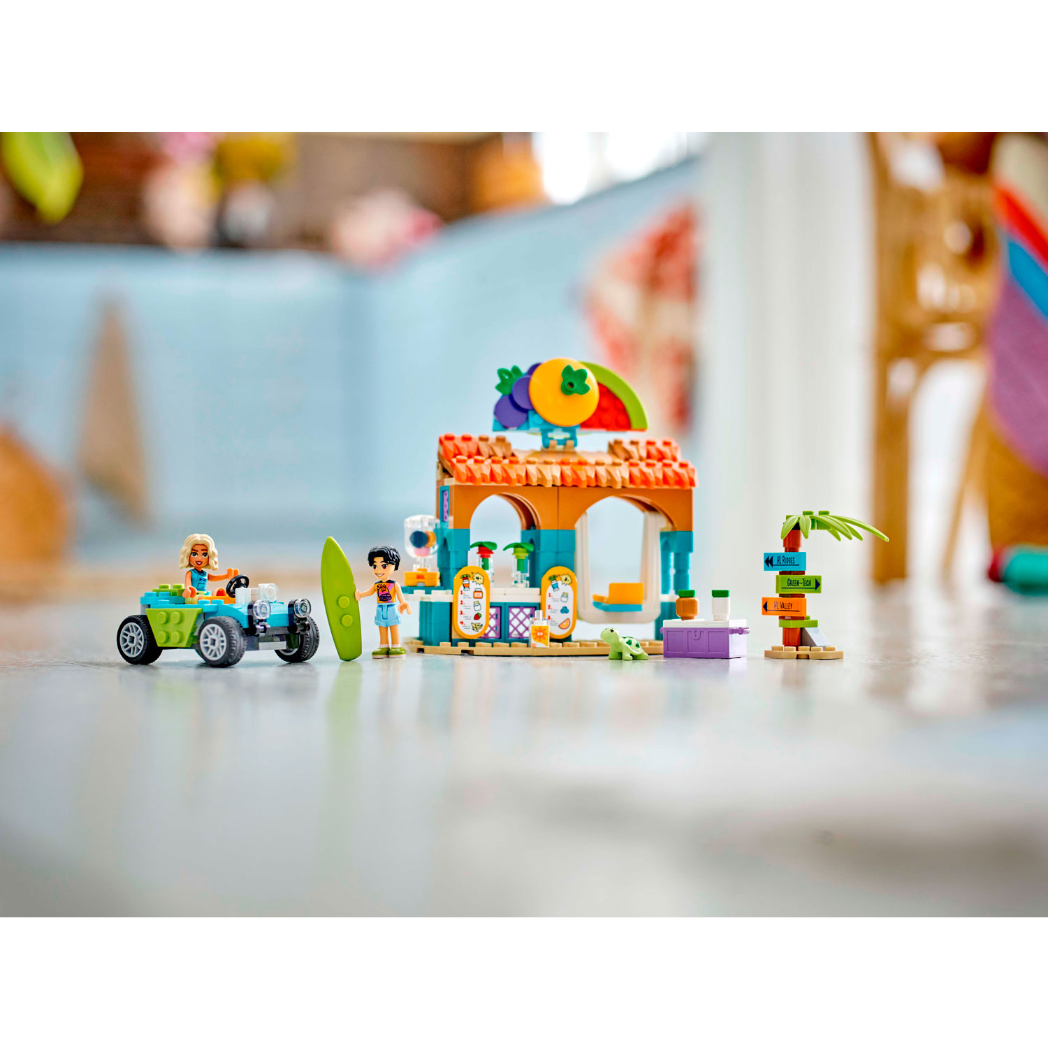 Конструктор LEGO Friends 2001 дет. - фото 11