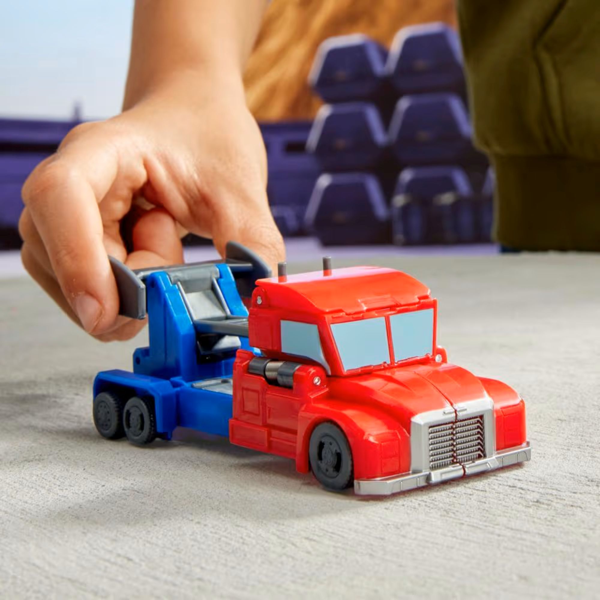 Фигурка Hasbro Marvel Железный Паук 10см - фото 4