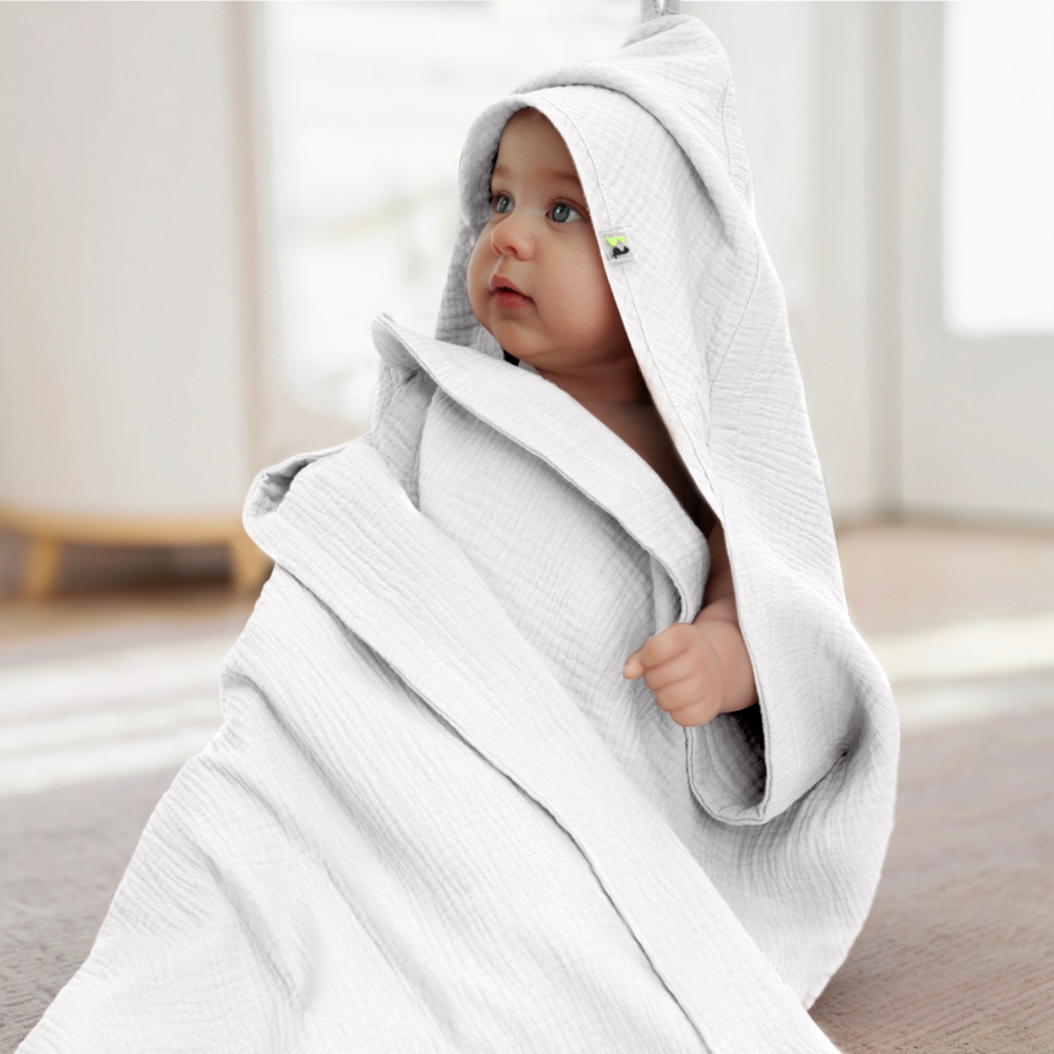 Полотенце уголок Фабрика Бамбук с капюшоном (уголком) 98 x 98 см - фото 4