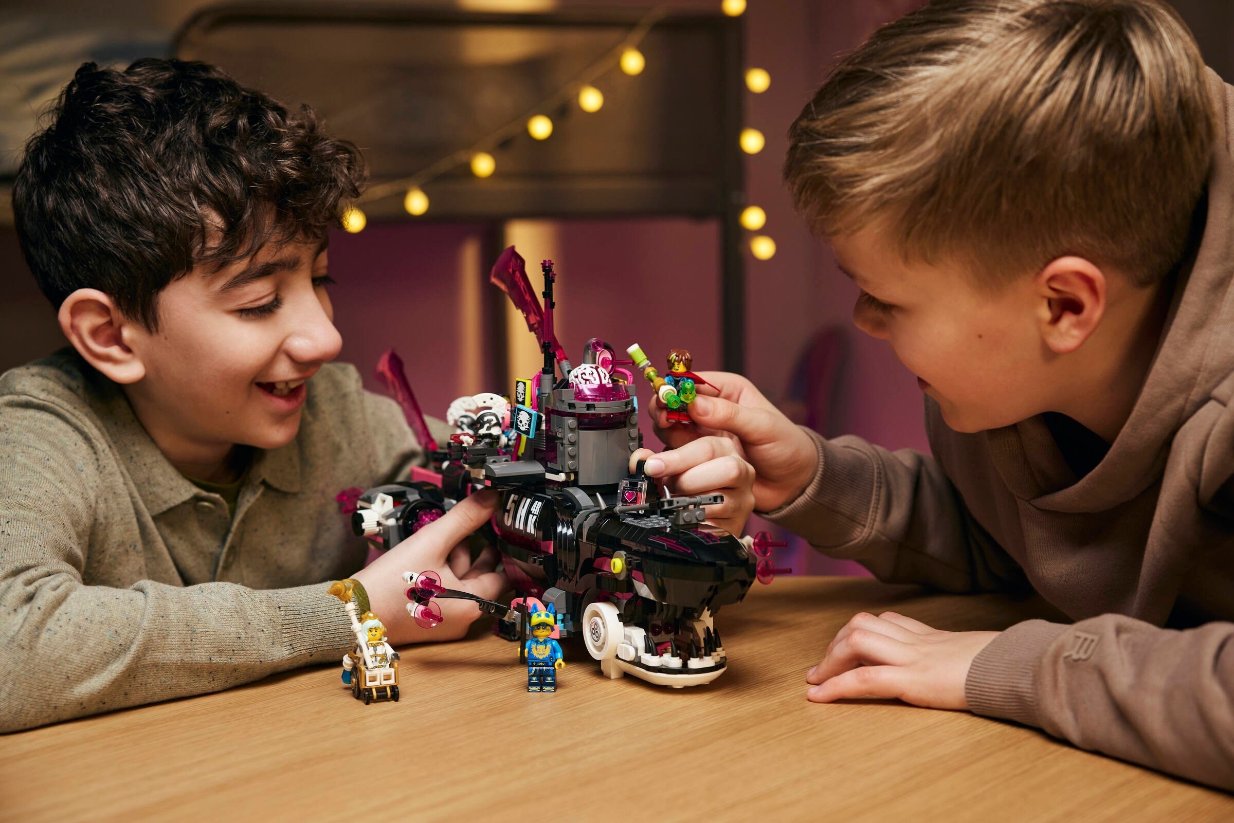 Конструктор LEGO DREAMZzz 71500 1413 дет. - фото 5