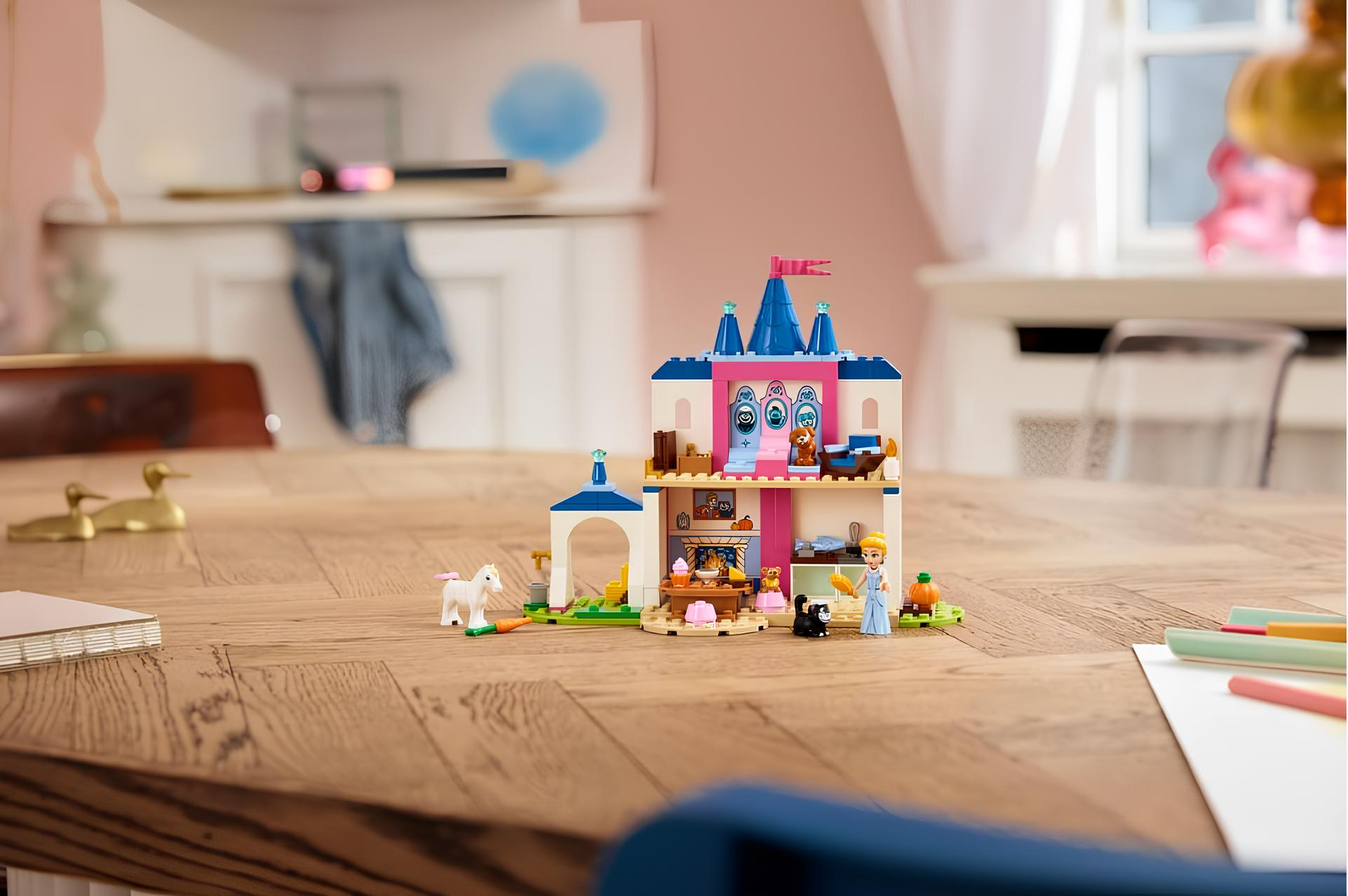 Конструктор LEGO Disney 145 дет. - фото 10