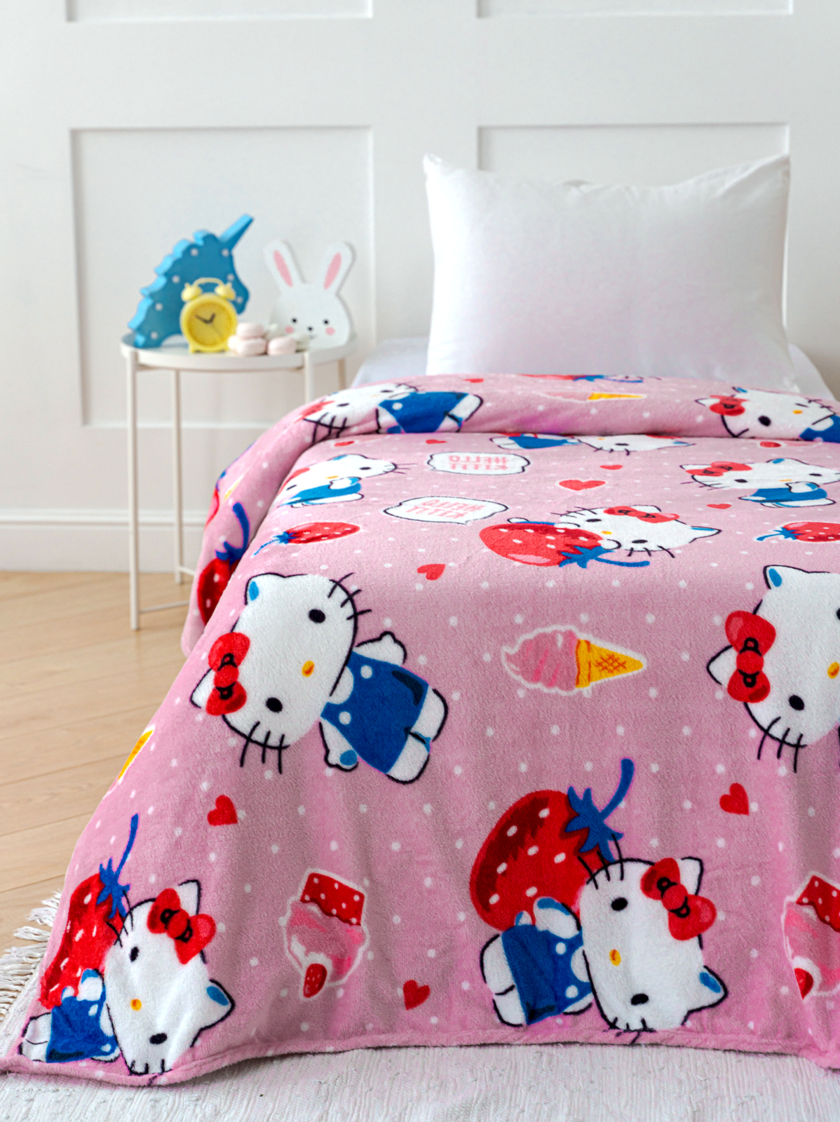 Плед детский Павлинка Аэро Софт Hello Kitty Клубнички р. 150*200 - фото 7
