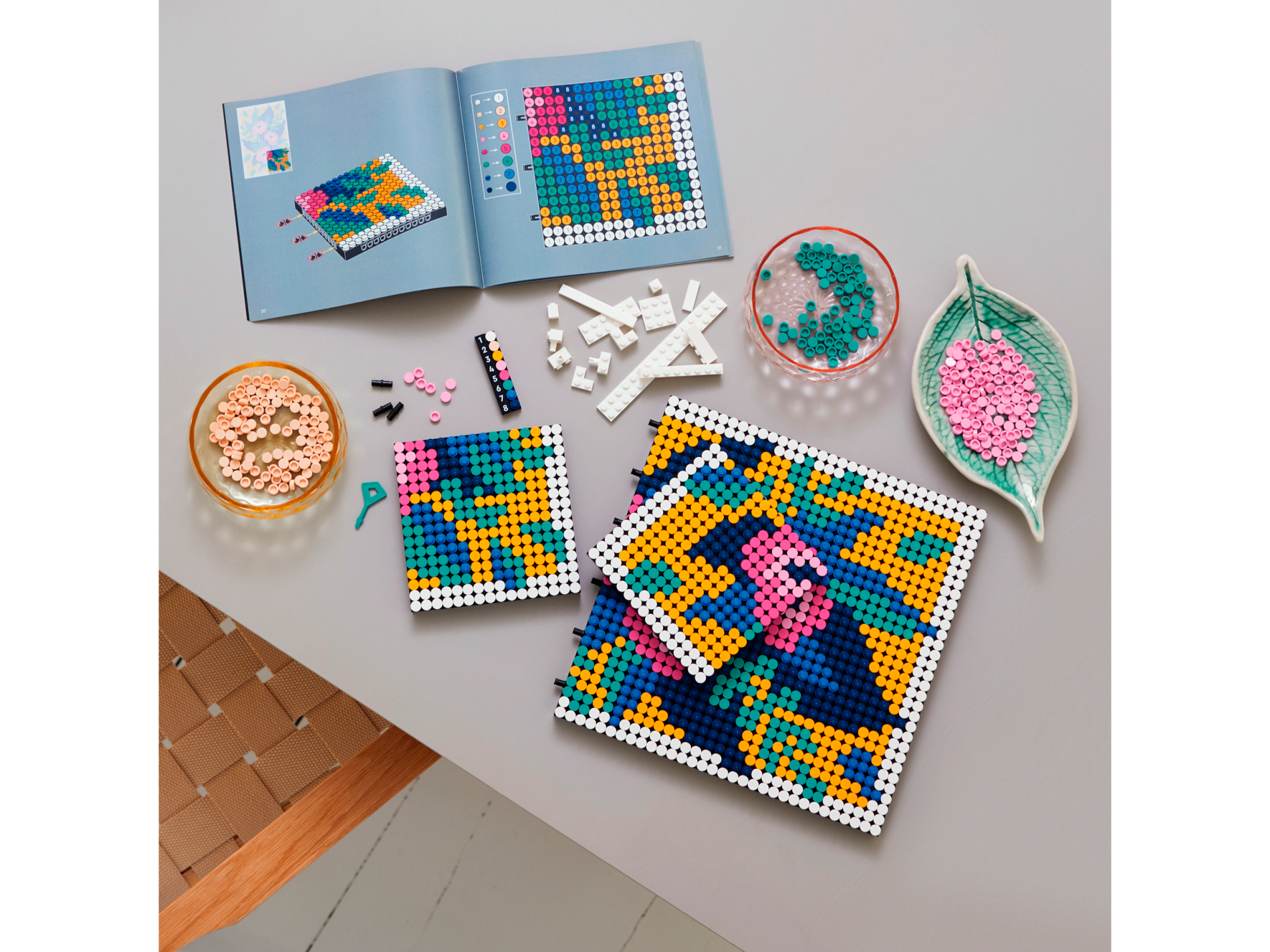 Конструктор LEGO 2615 дет. - фото 7