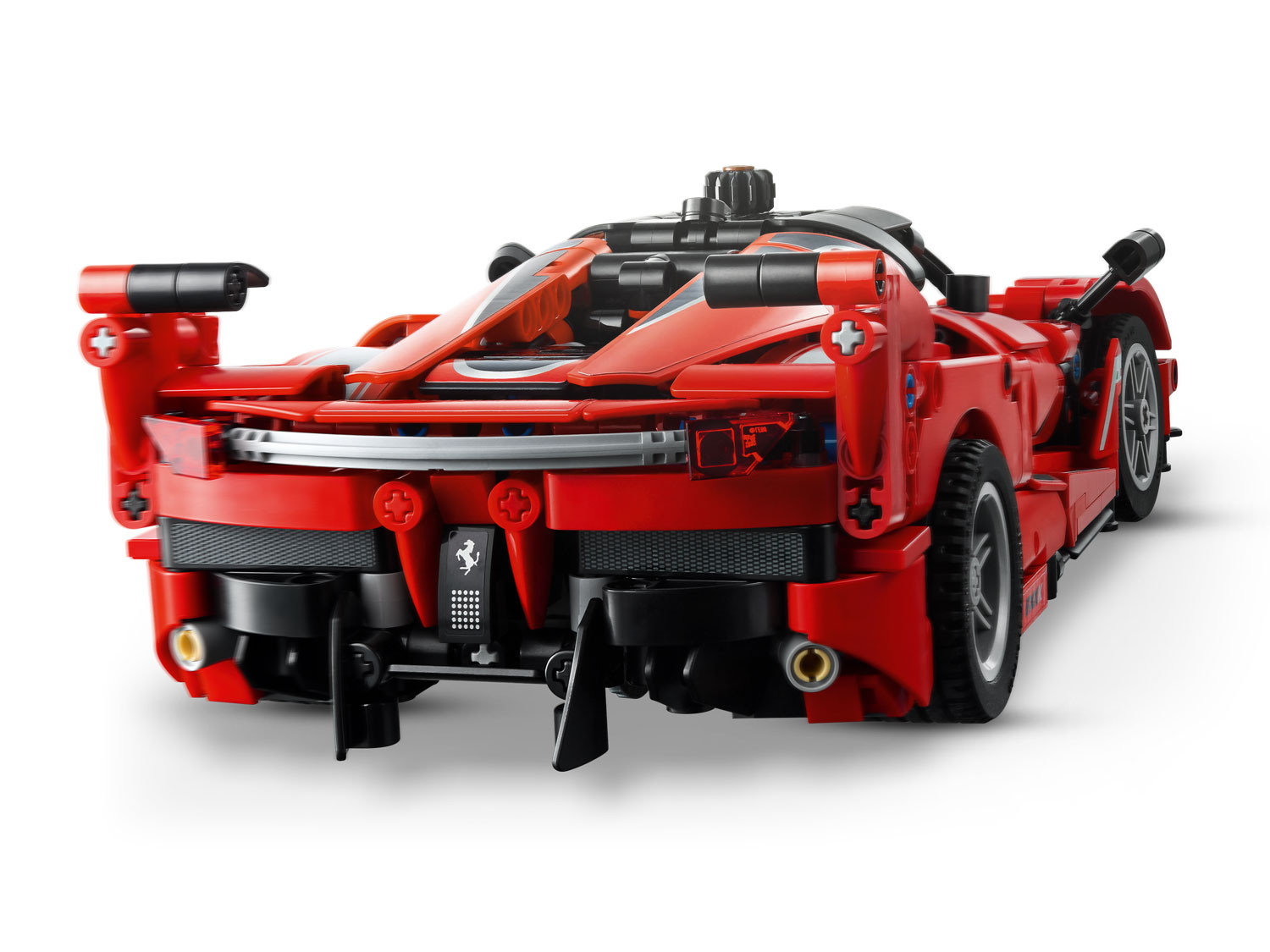 Конструктор LEGO Technic Ferrari FXX K 897 дет. - фото 3