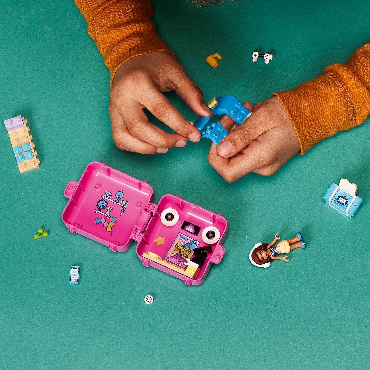 Конструктор LEGO Friends Кьюб Оливии для игр - фото 8