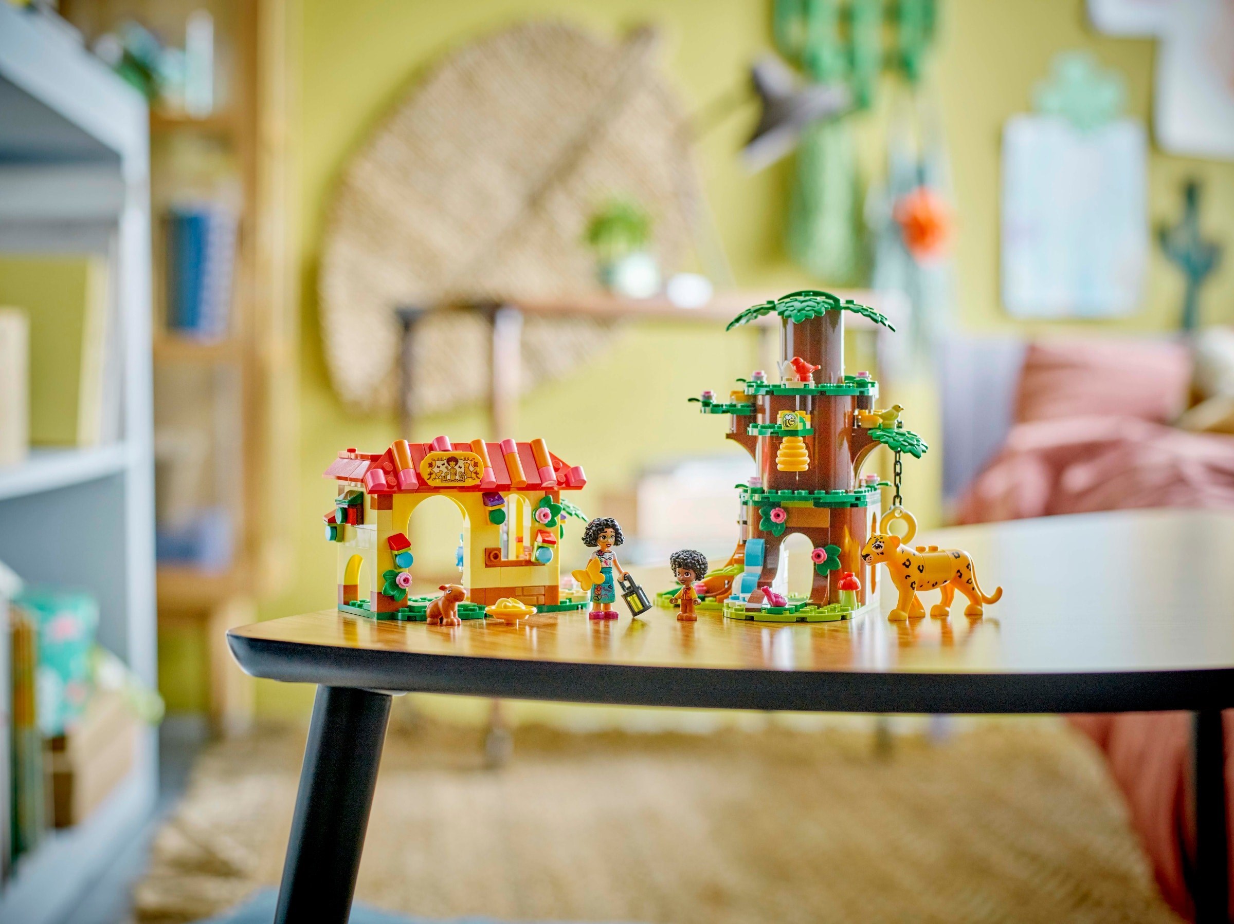 Конструктор LEGO Disney 43251 310 дет. - фото 8
