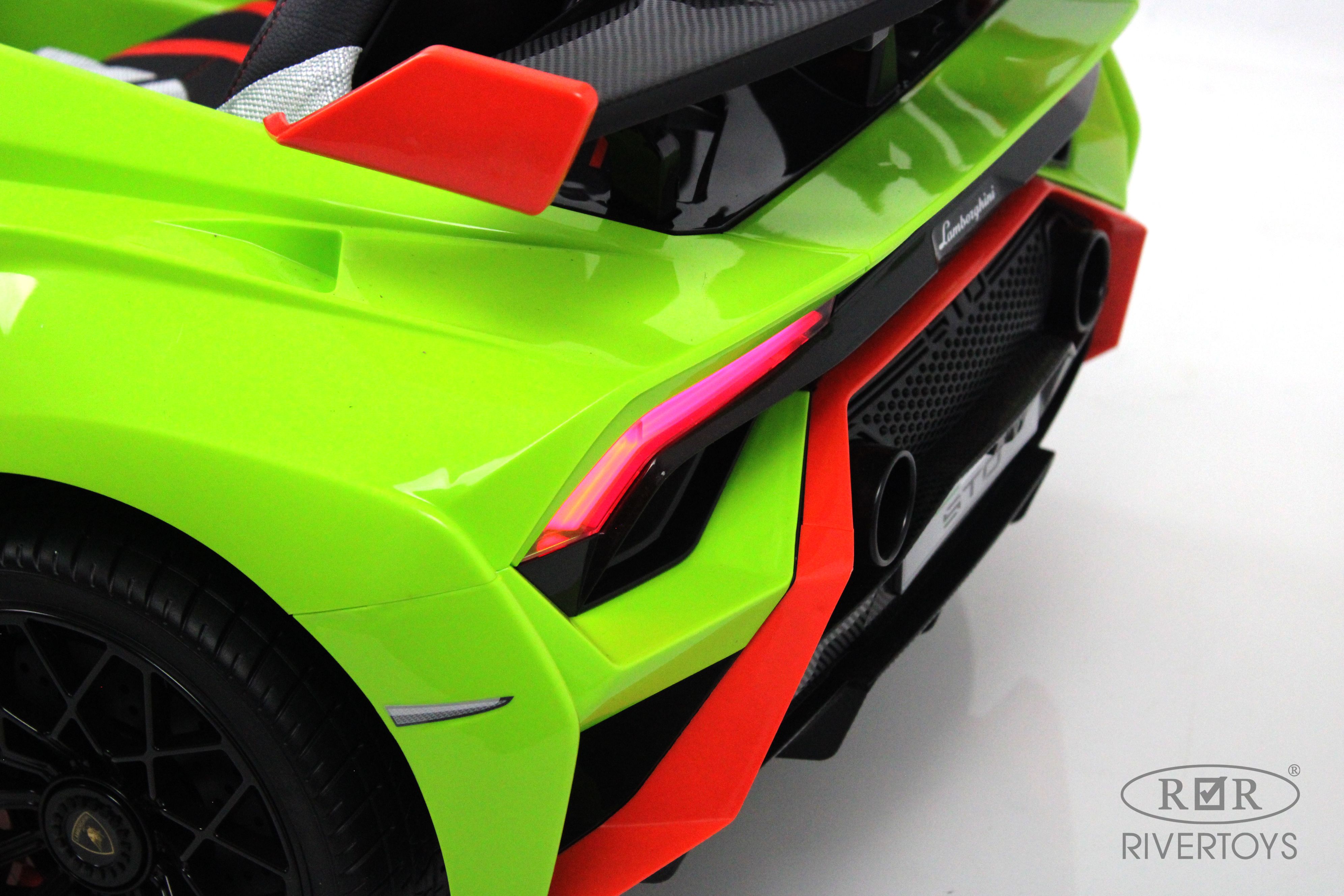 Электромобиль RIVERTOYS Lamborghini E888EE-GREEN С пультом ДУ - фото 11