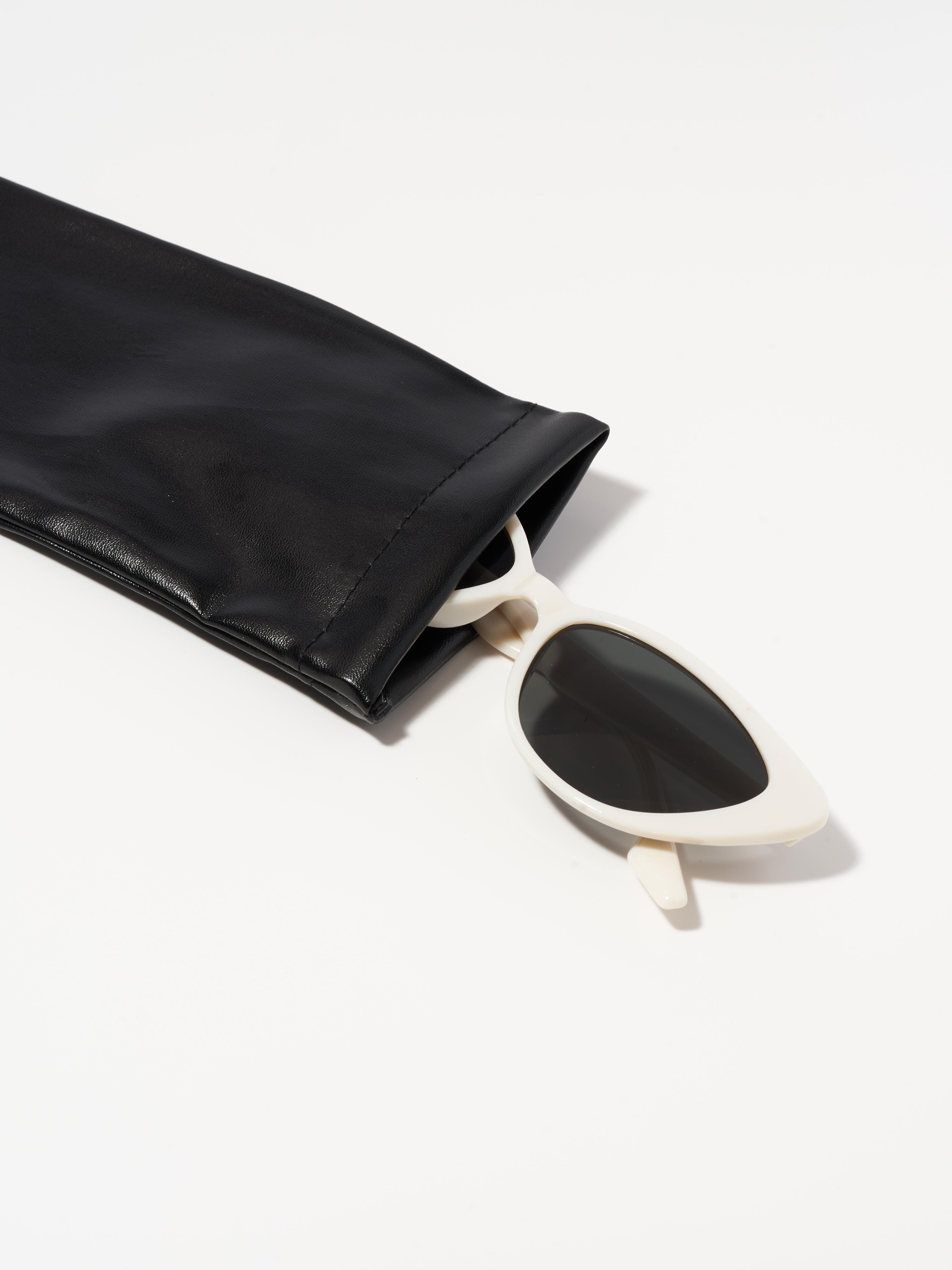 Солнцезащитные очки SUNNY GLASS O00027-1 - фото 5