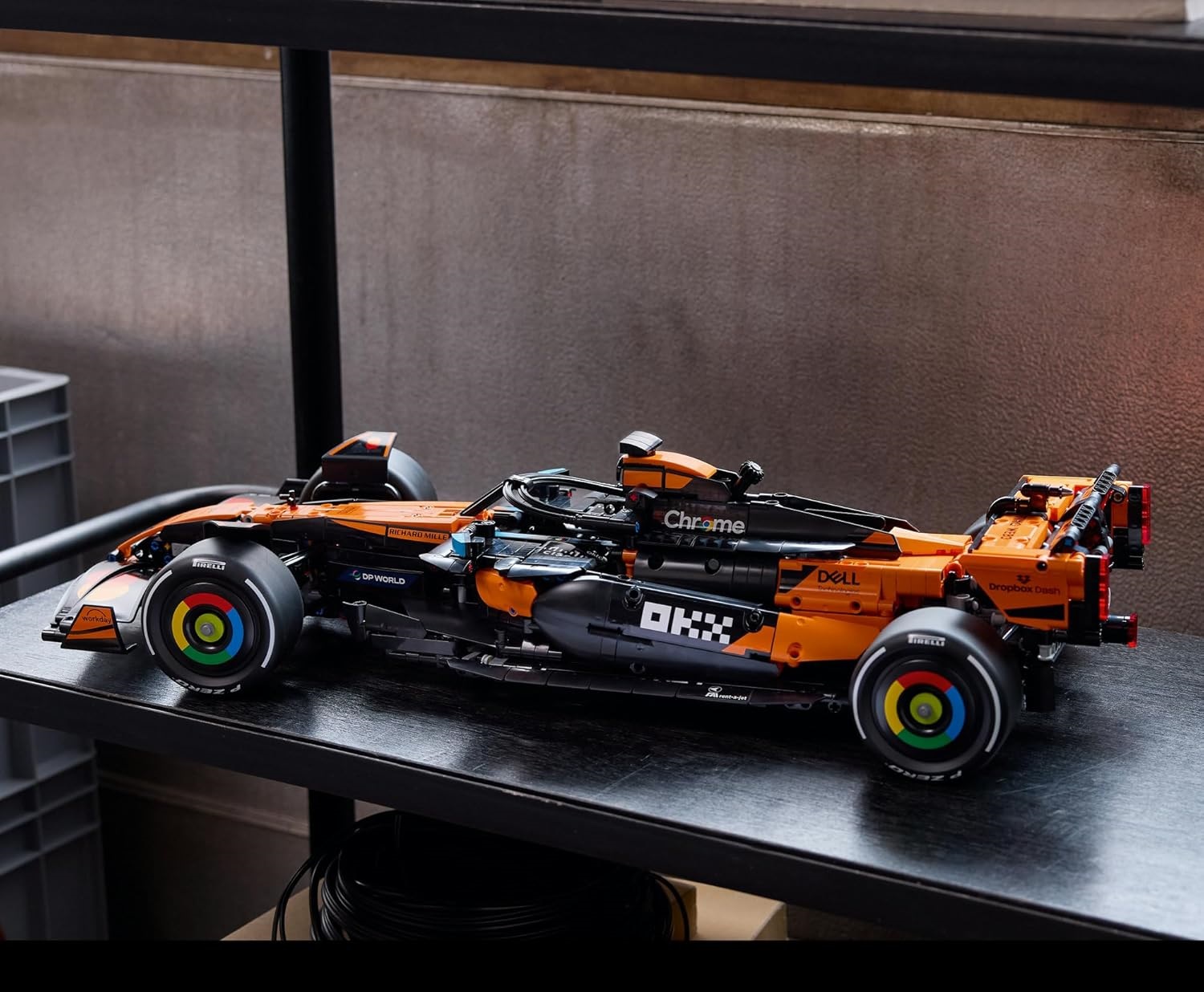 Конструктор LEGO Technic McLaren MCL39 F1 1675 дет. - фото 9