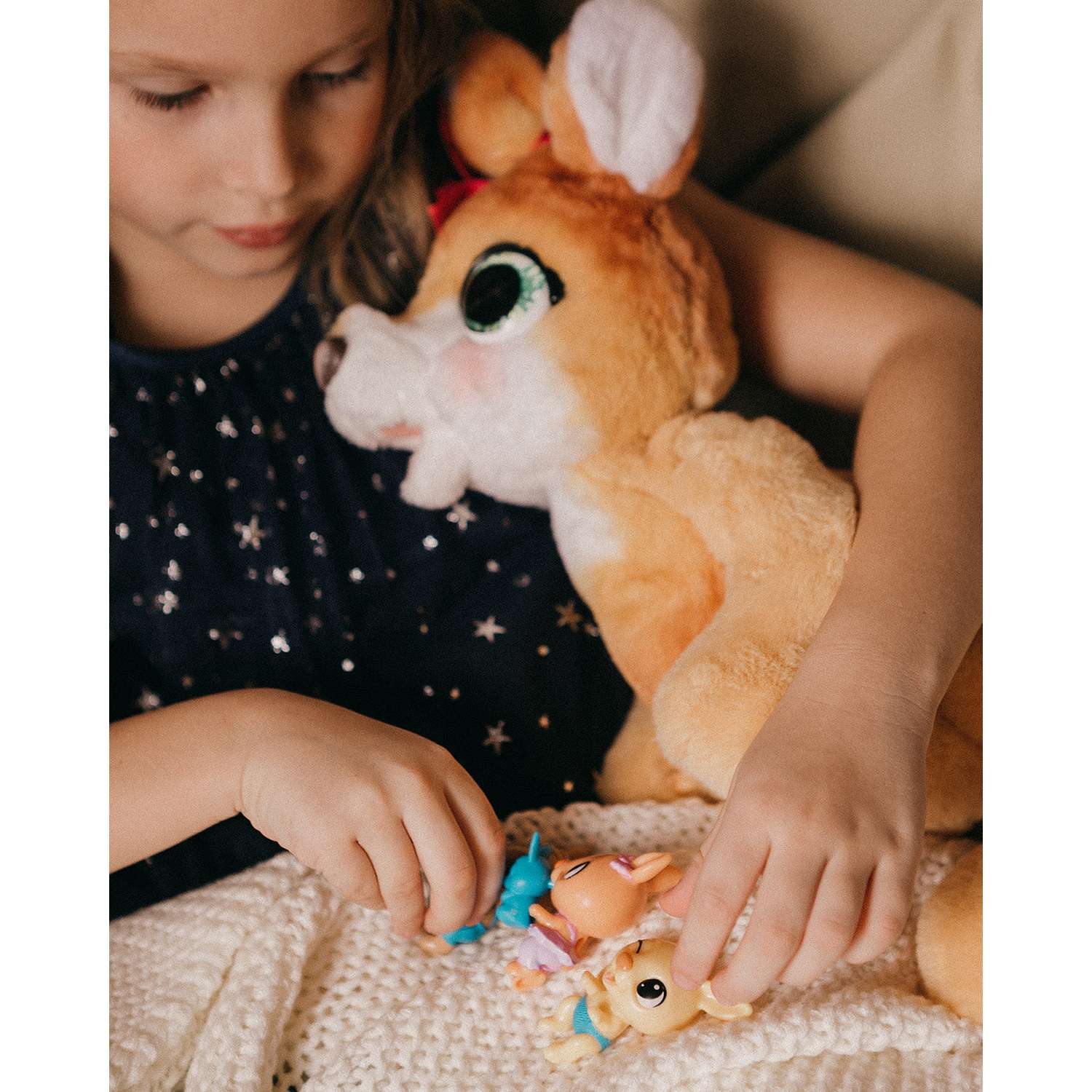 Игрушка мягкая FurReal Friends кенгуру Джози и ее малыши - фото 13