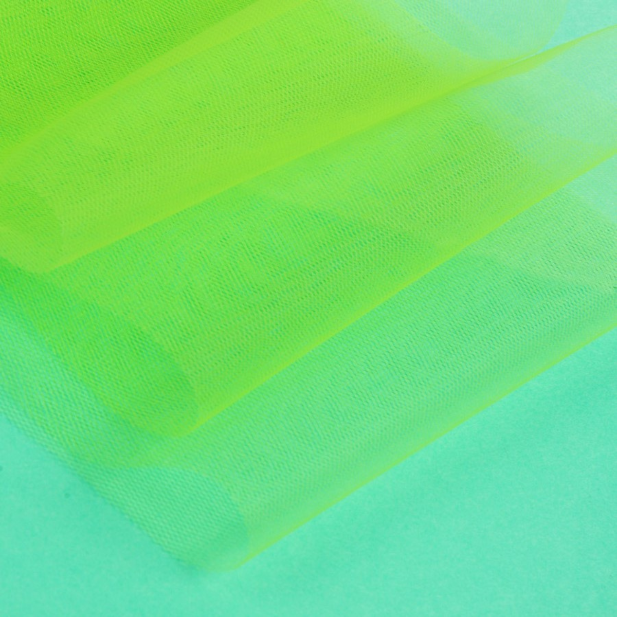 Фатин в шпульках TBY средней жесткости ширина 150 мм уп.22.86м салатовый - фото 4