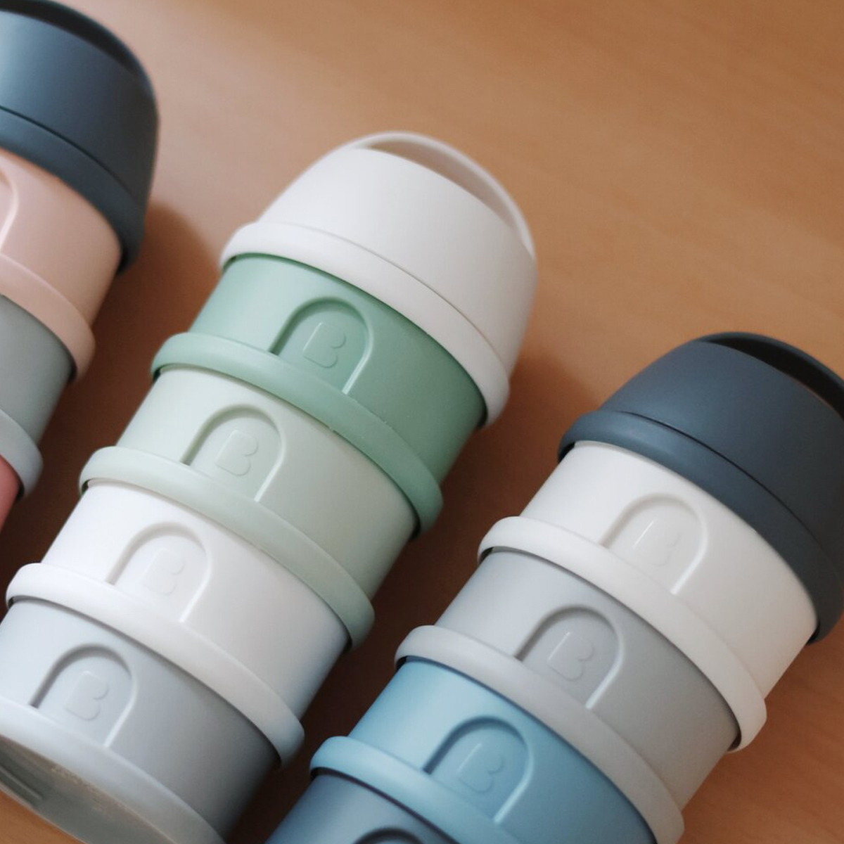 Контейнер для детского питания BEABA сыпучих смесей и снеков, 4 секции, зеленый - фото 2