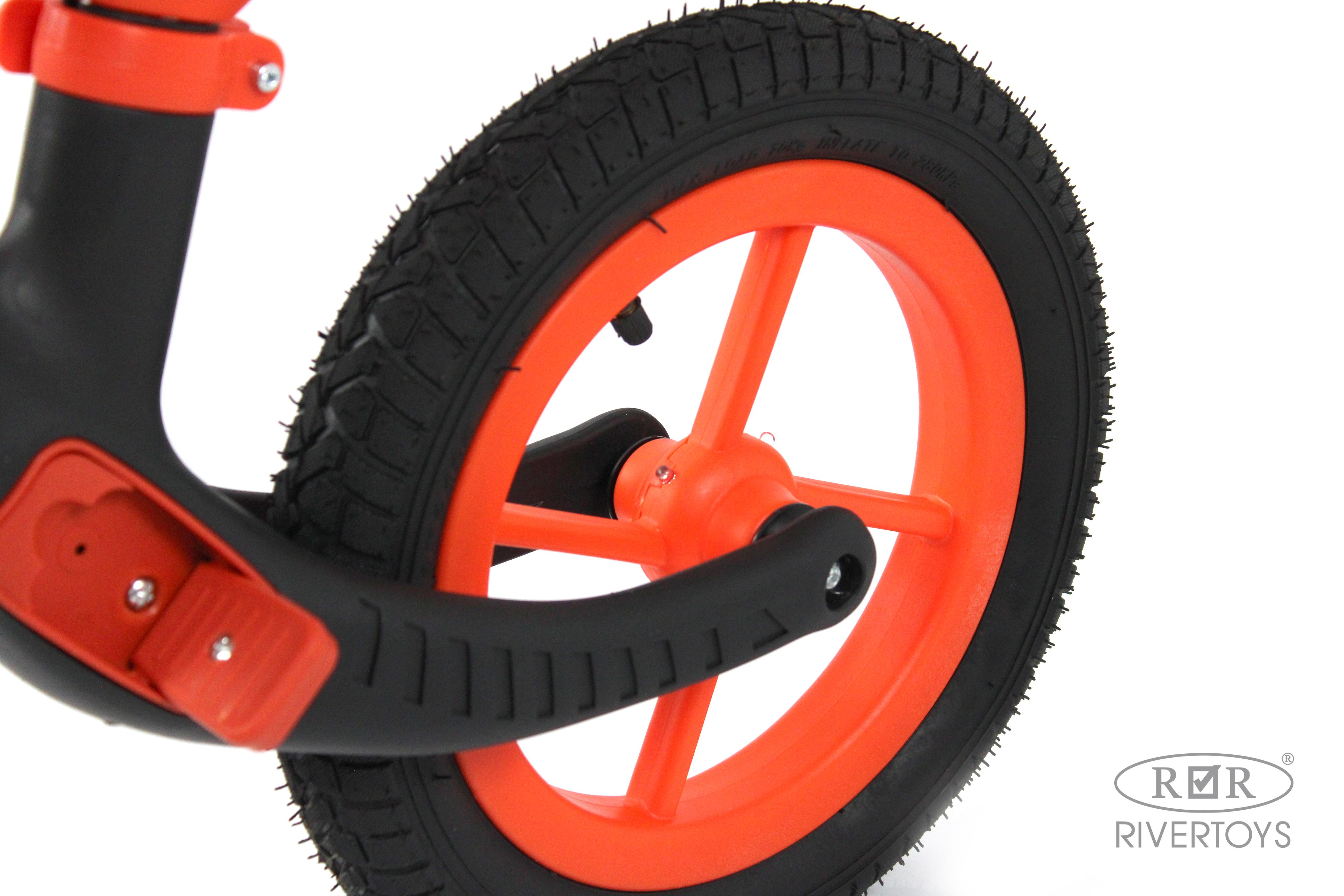 Двухколесный беговел RIVERTOYS 12 дюймов - фото 12