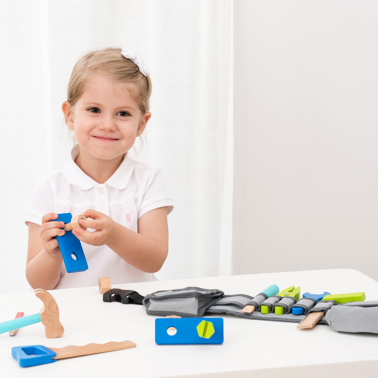 Игрушка New Classic Toys Мастер (инструменты) - фото 5