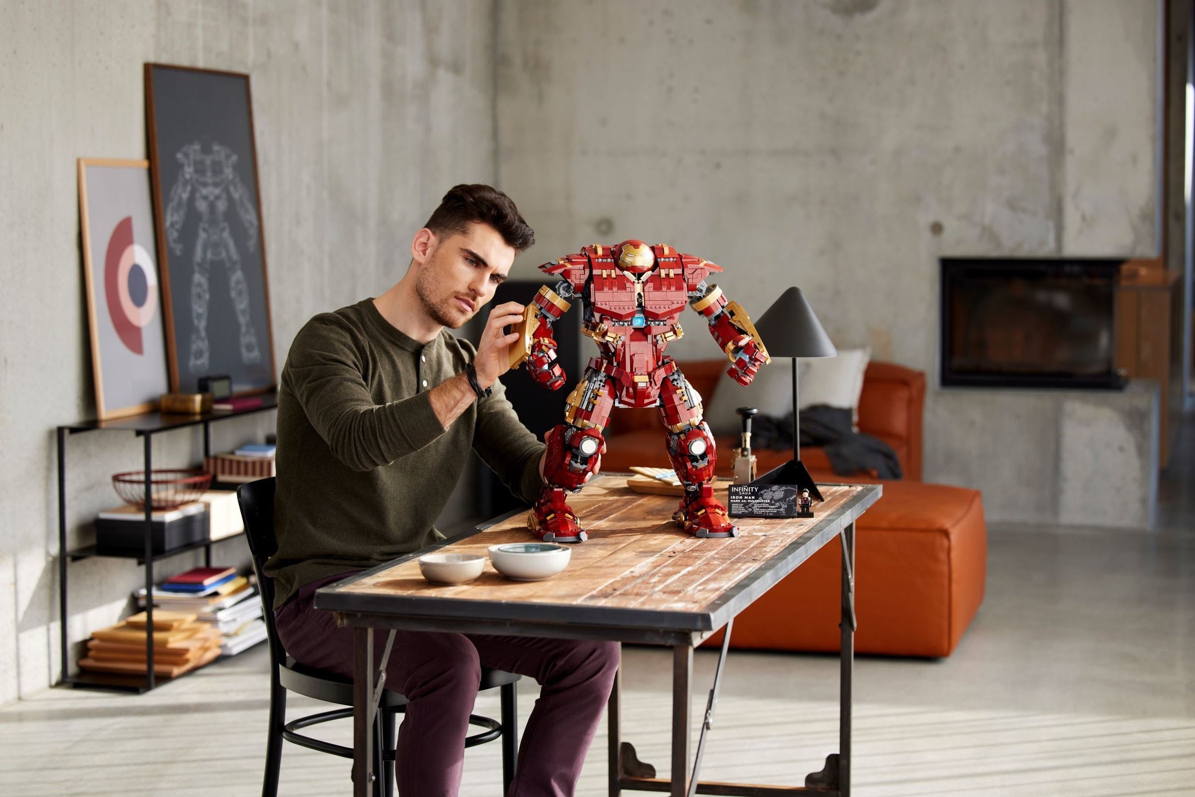 Конструктор LEGO Marvel Super Heroes 76210 476 дет. - фото 11