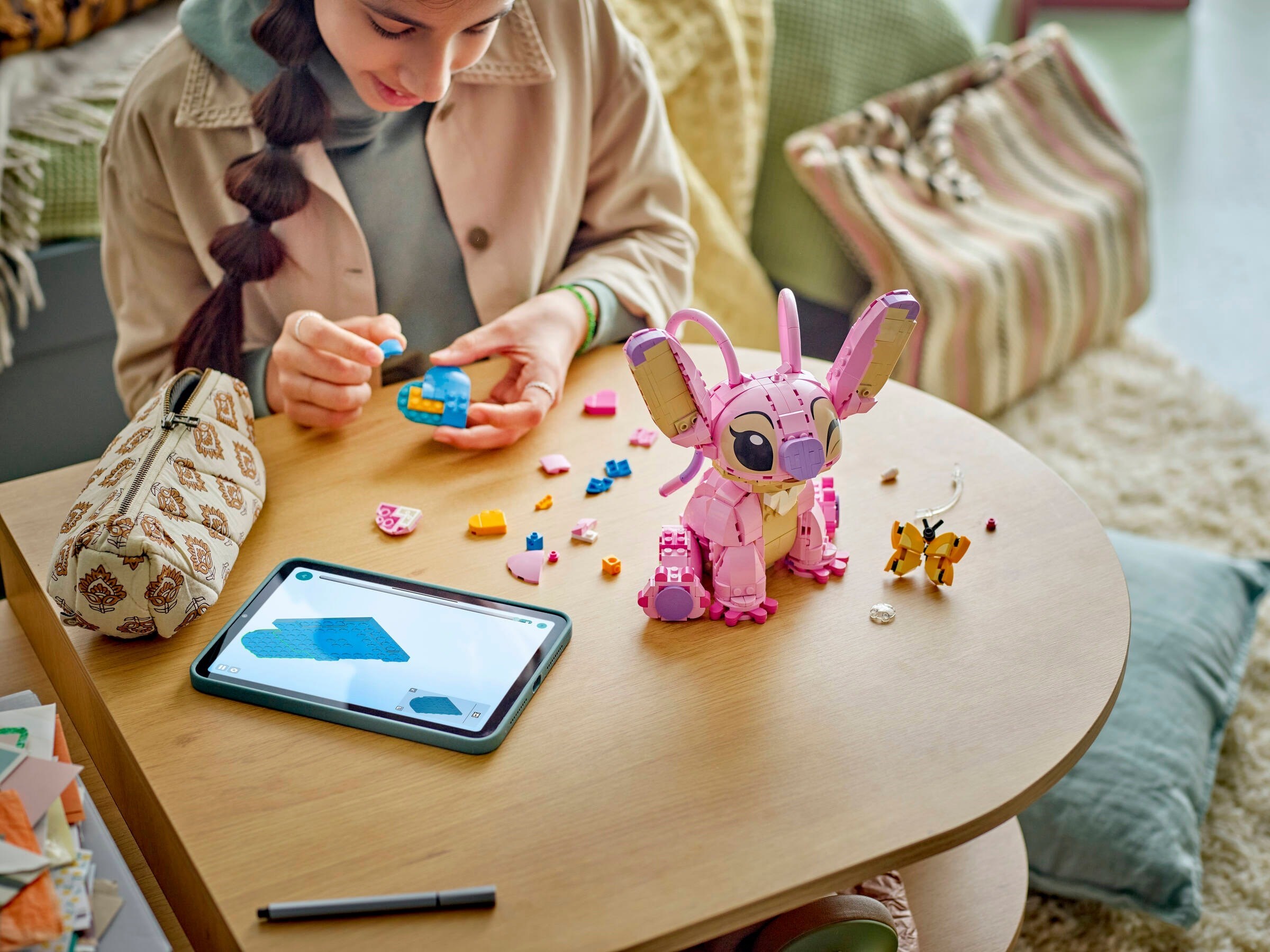 Конструктор LEGO Disney 43257 784 дет. - фото 3