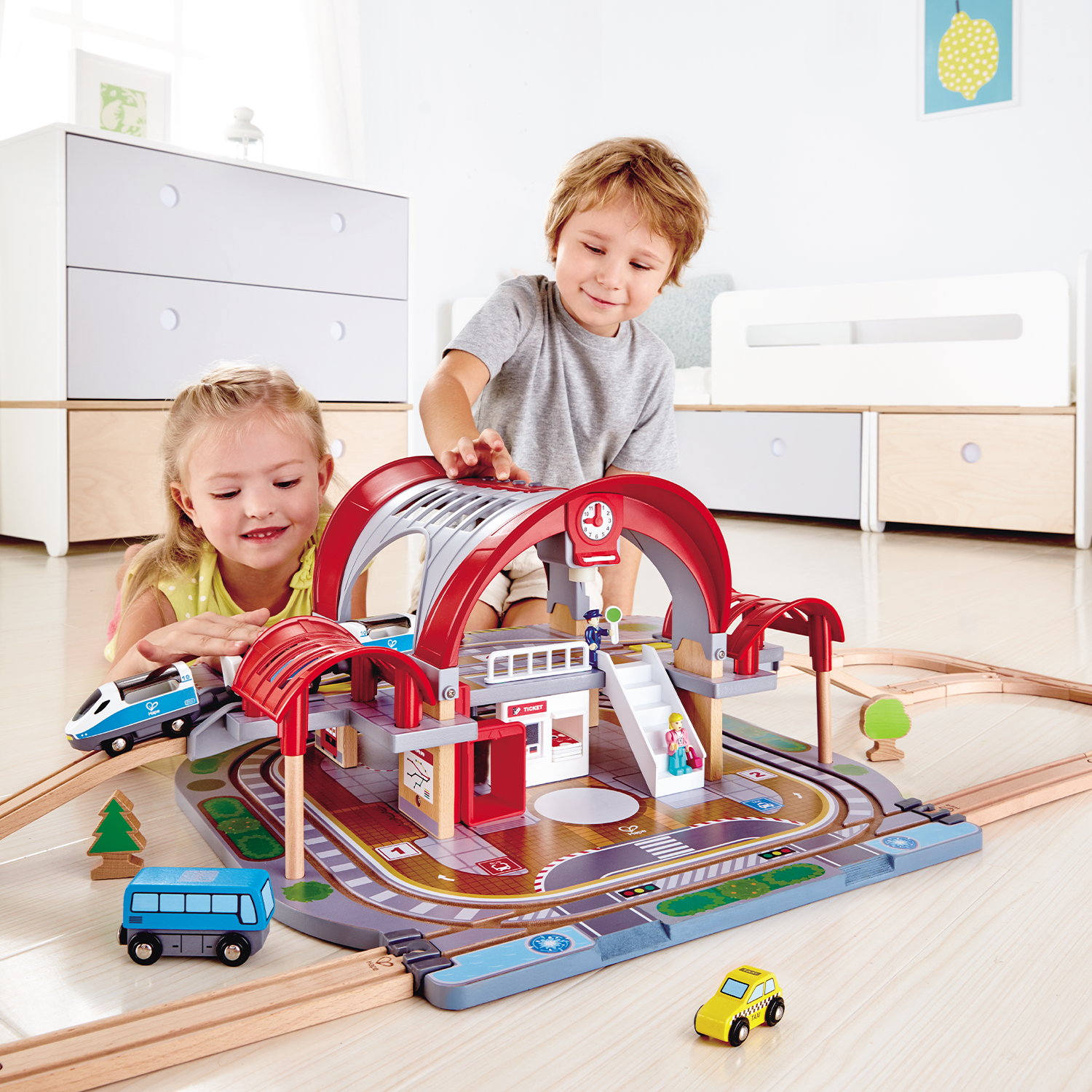 Набор железнодорожный Hape E3725_HP - фото 5