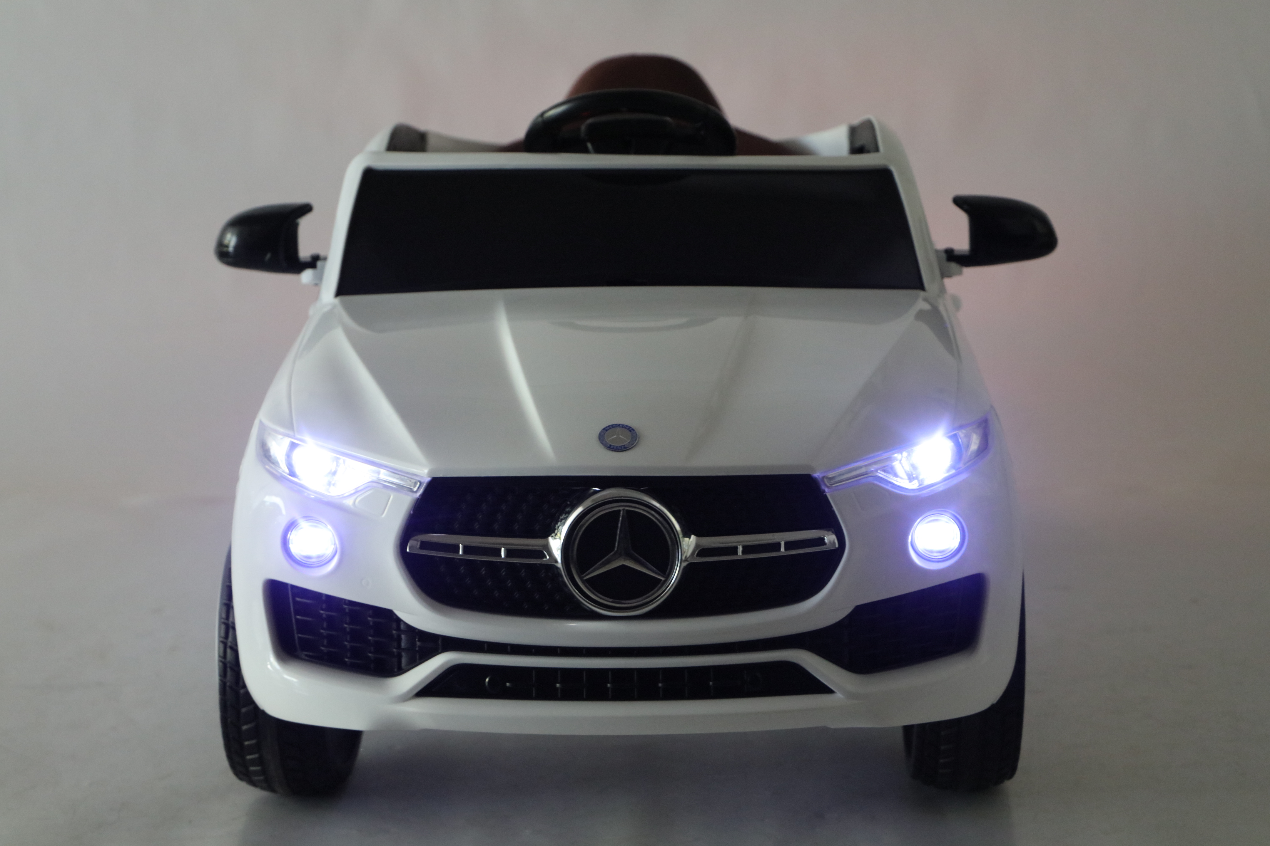 Автомобиль TOYLAND Mercedes С пультом ДУ - фото 13