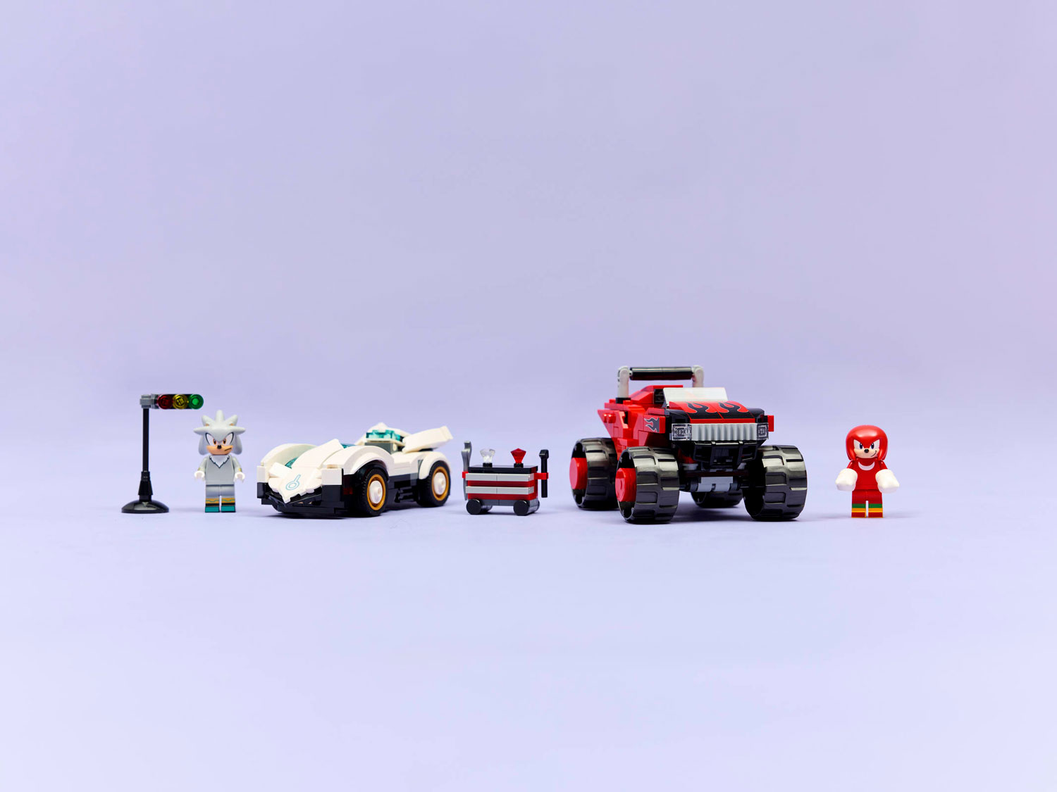 Конструктор LEGO Sonic the Hedgehog Автомобиль Сильвера 378 дет. - фото 12