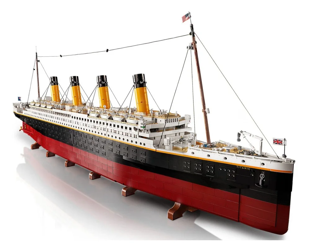 Конструктор LEGO Creator Expert 10294 9090 дет. - фото 4