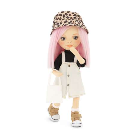 Кукла Orange Toys Billie в джинсовом сарафане 32см SS06-24
