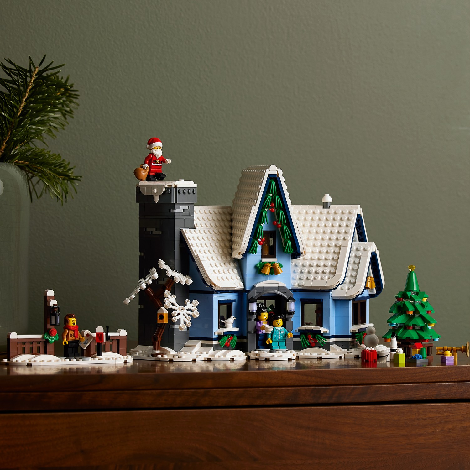 Конструктор LEGO Icons В ожидании Санты блочный - фото 10