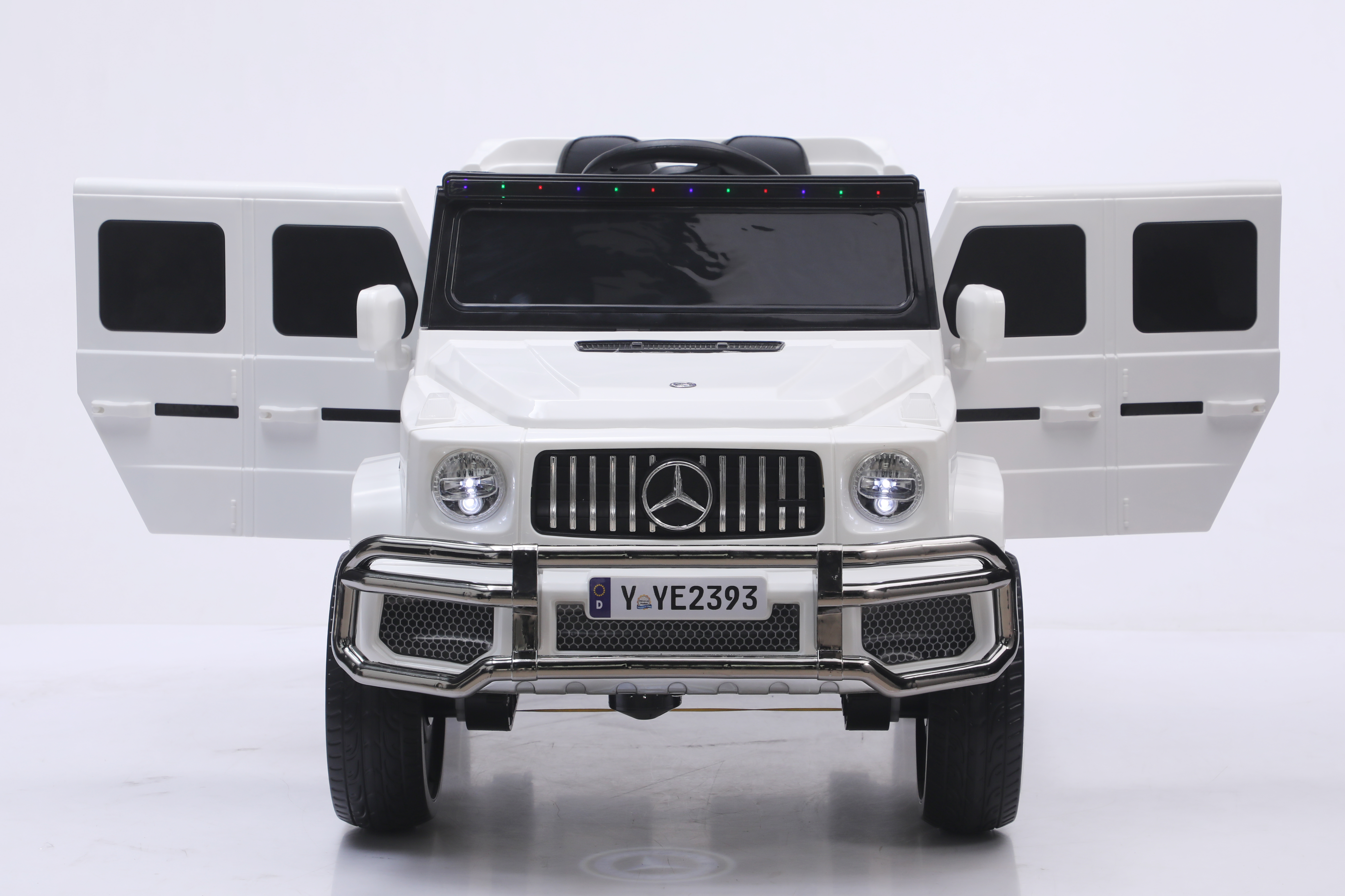 Электромобиль TOYLAND Mercedes Benz G63 AMG ПОЛНЫЙ ПРИВОД С пультом ДУ - фото 4