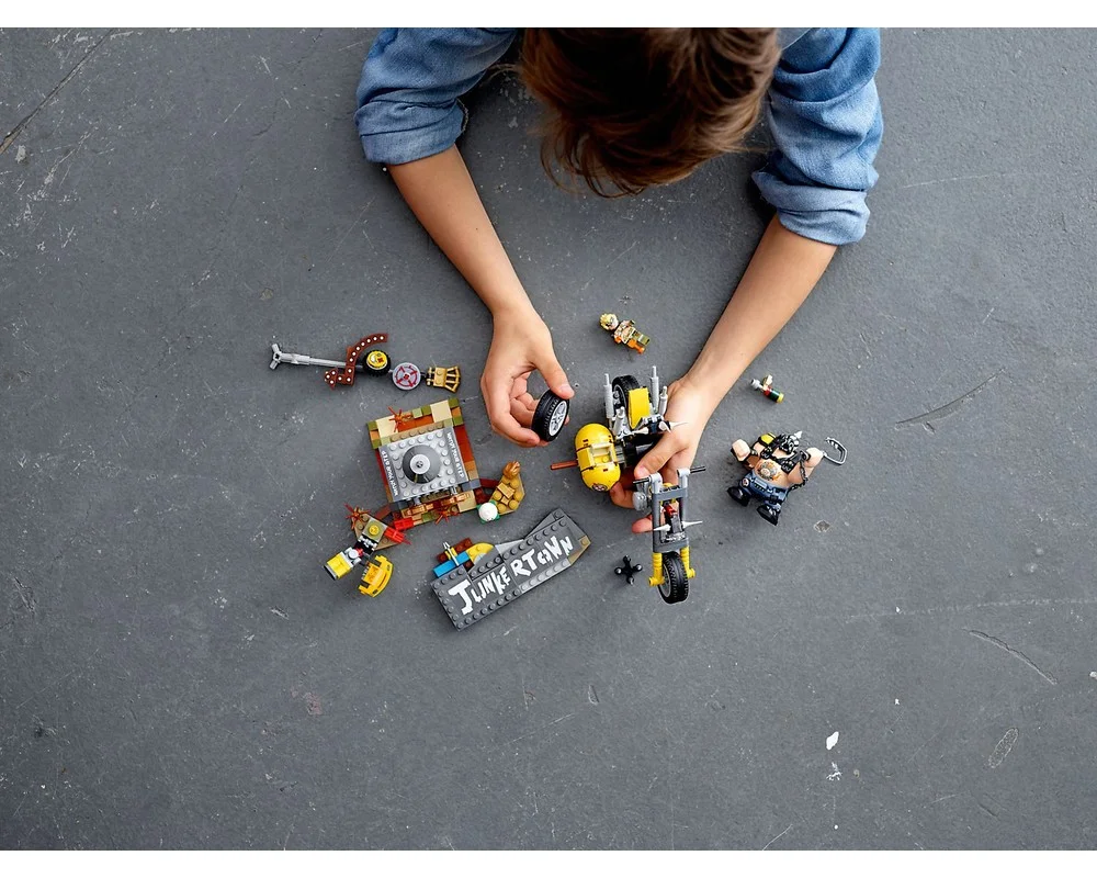 Конструктор LEGO Creator Expert 75977 365 дет. - фото 9