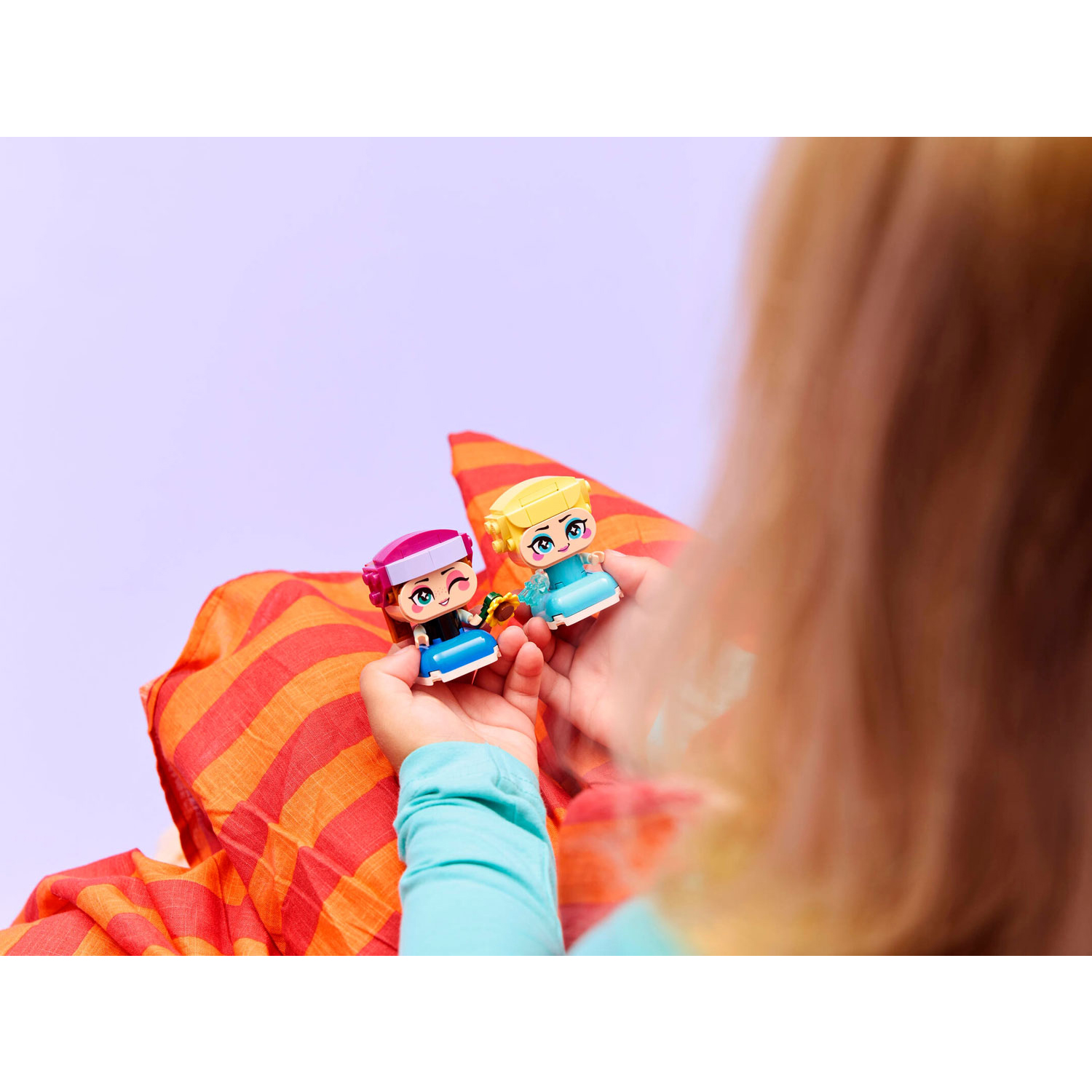 Конструктор LEGO Disney Princess Анна и Эльза 65 дет. - фото 10