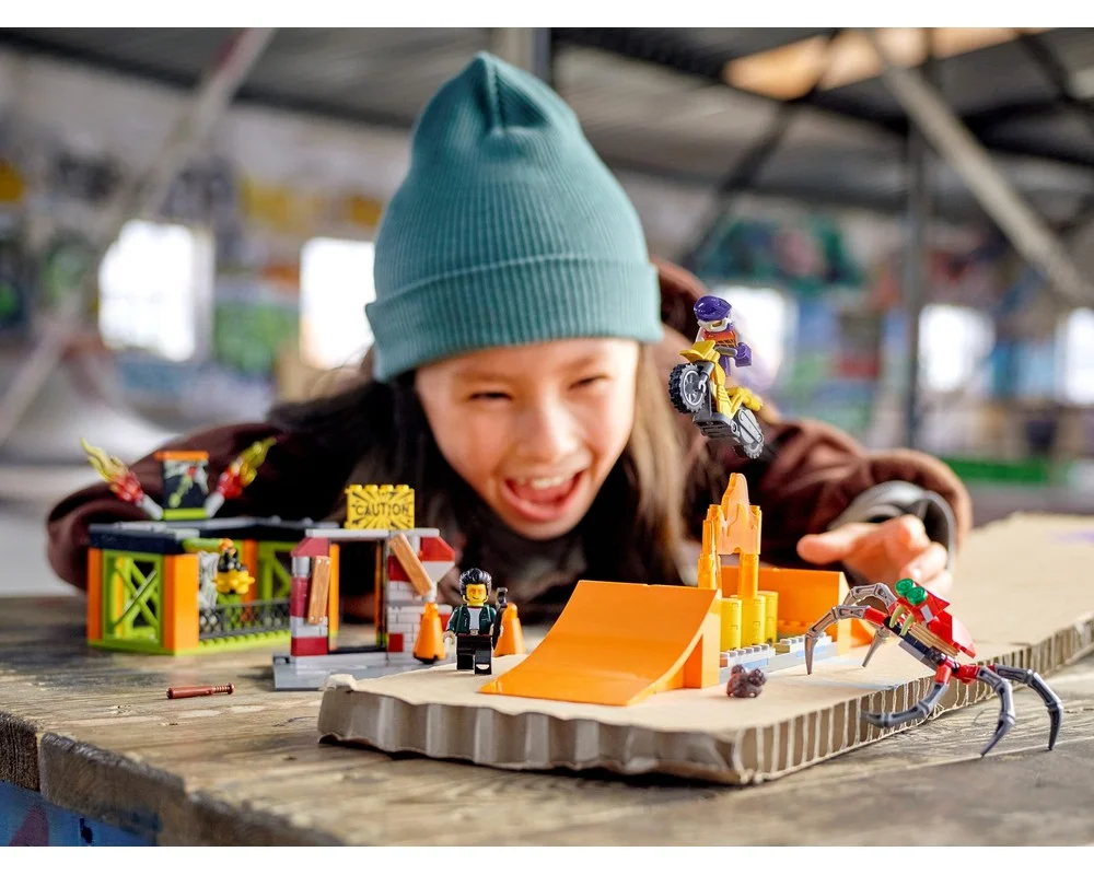 Конструктор LEGO City 60293 170 дет. - фото 14
