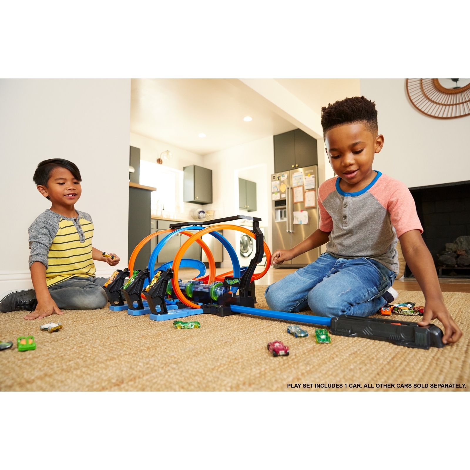Трек Hot Wheels Винтовое столкновение FTB65 - фото 13