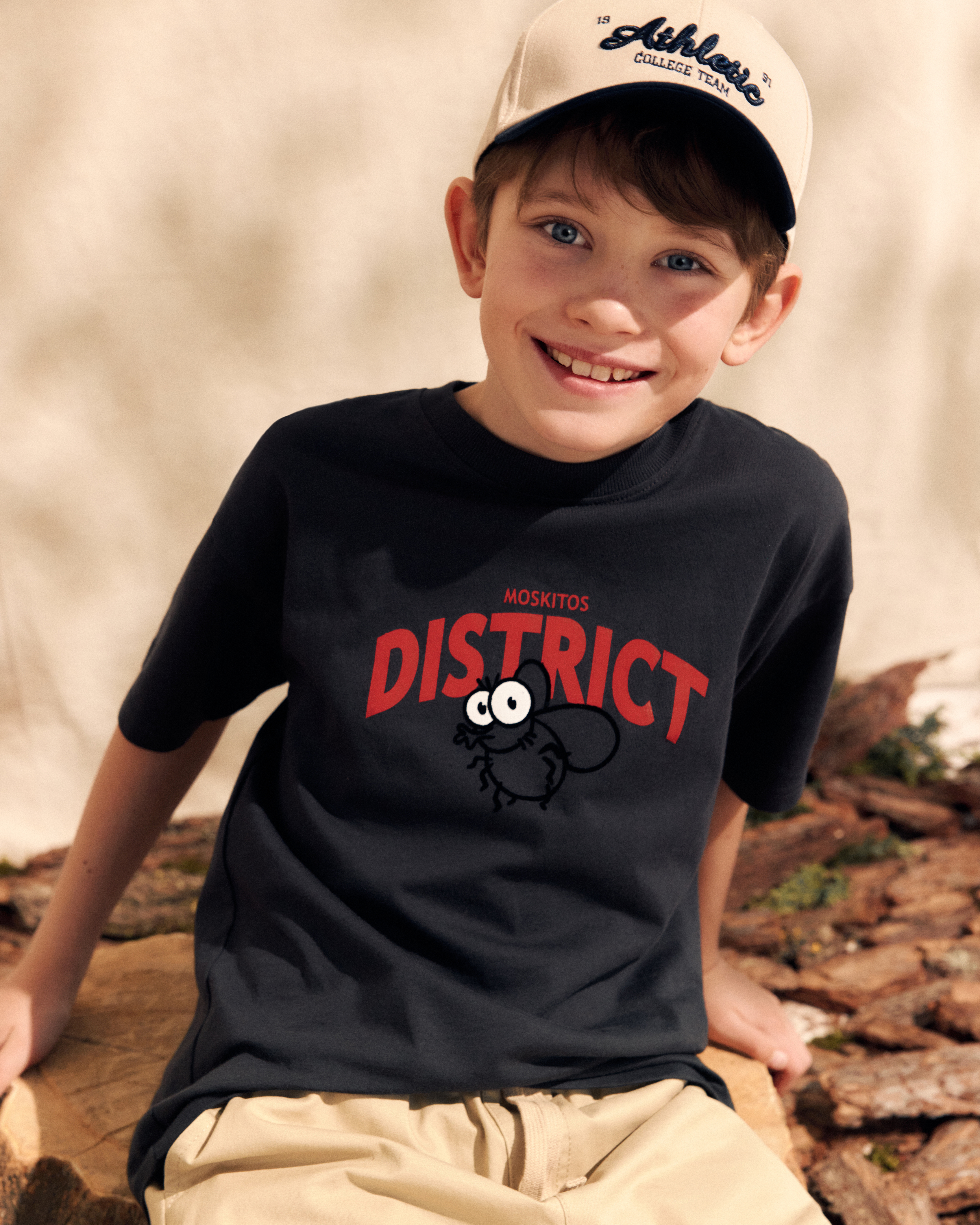 Изображение товара Футболка Futurino Fashion, 134, тёмно-серая с принтом Moskitos district