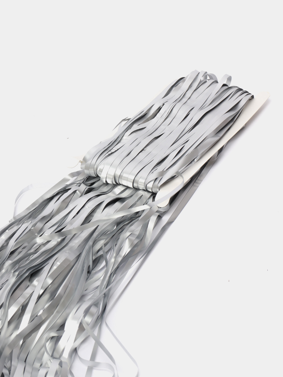 Дождик для фотозоны ZHIYU MENG матовый серебряный 2х1м 4 штуки - фото 4