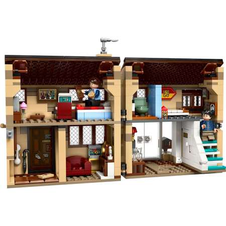 Конструктор LEGO Harry Potter Бирючиновая аллея 639 дет.