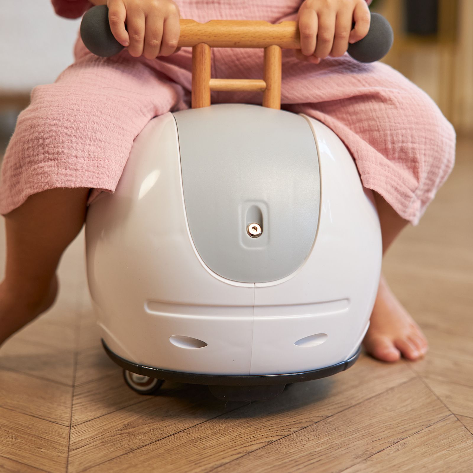 Толокар UNIX Kids Peanut Grey машинка каталка детская для мальчиков, бибикар девочек и малышей - фото 12