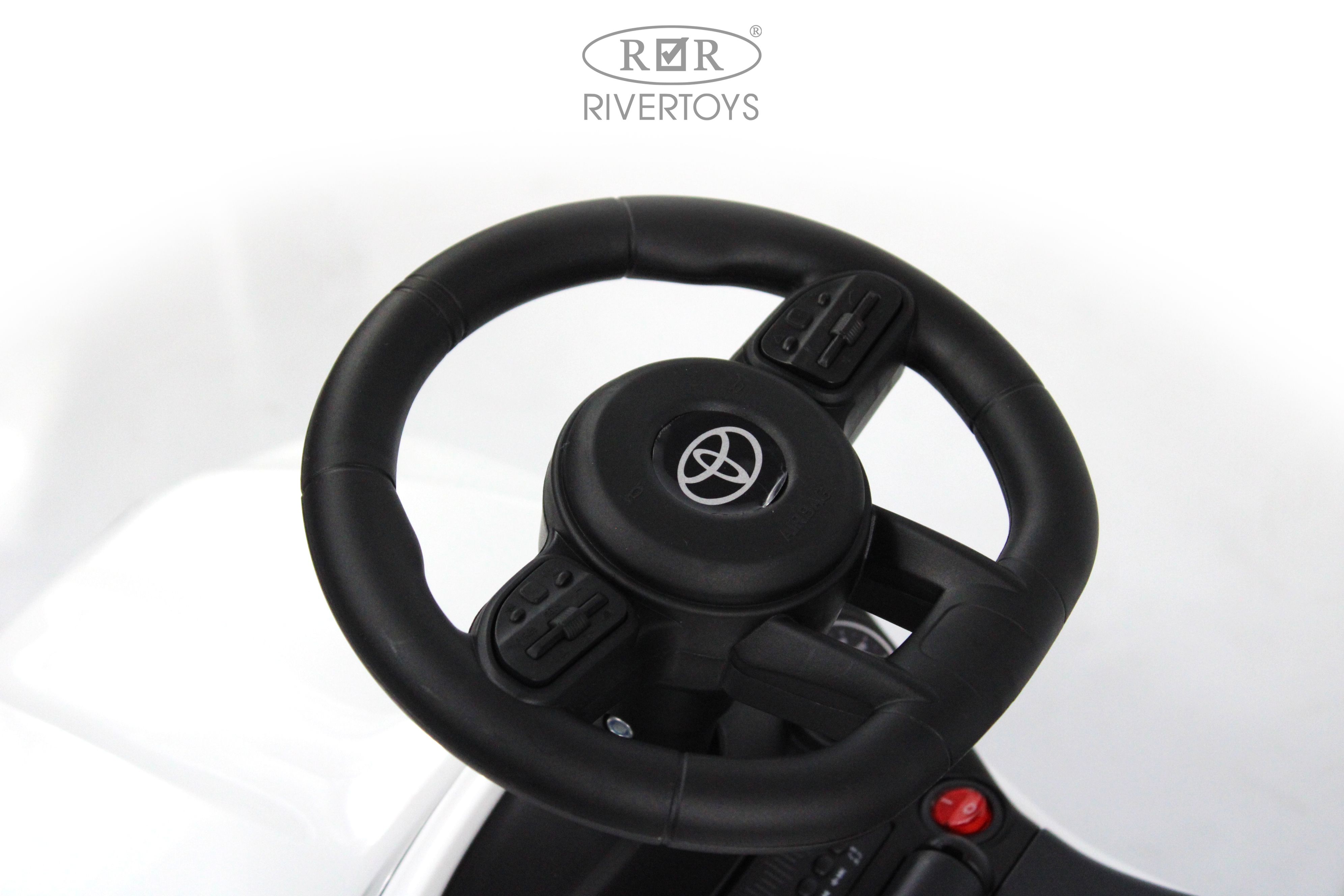 Каталка RIVERTOYS Z002ZZ-D-WHITE белый - фото 9