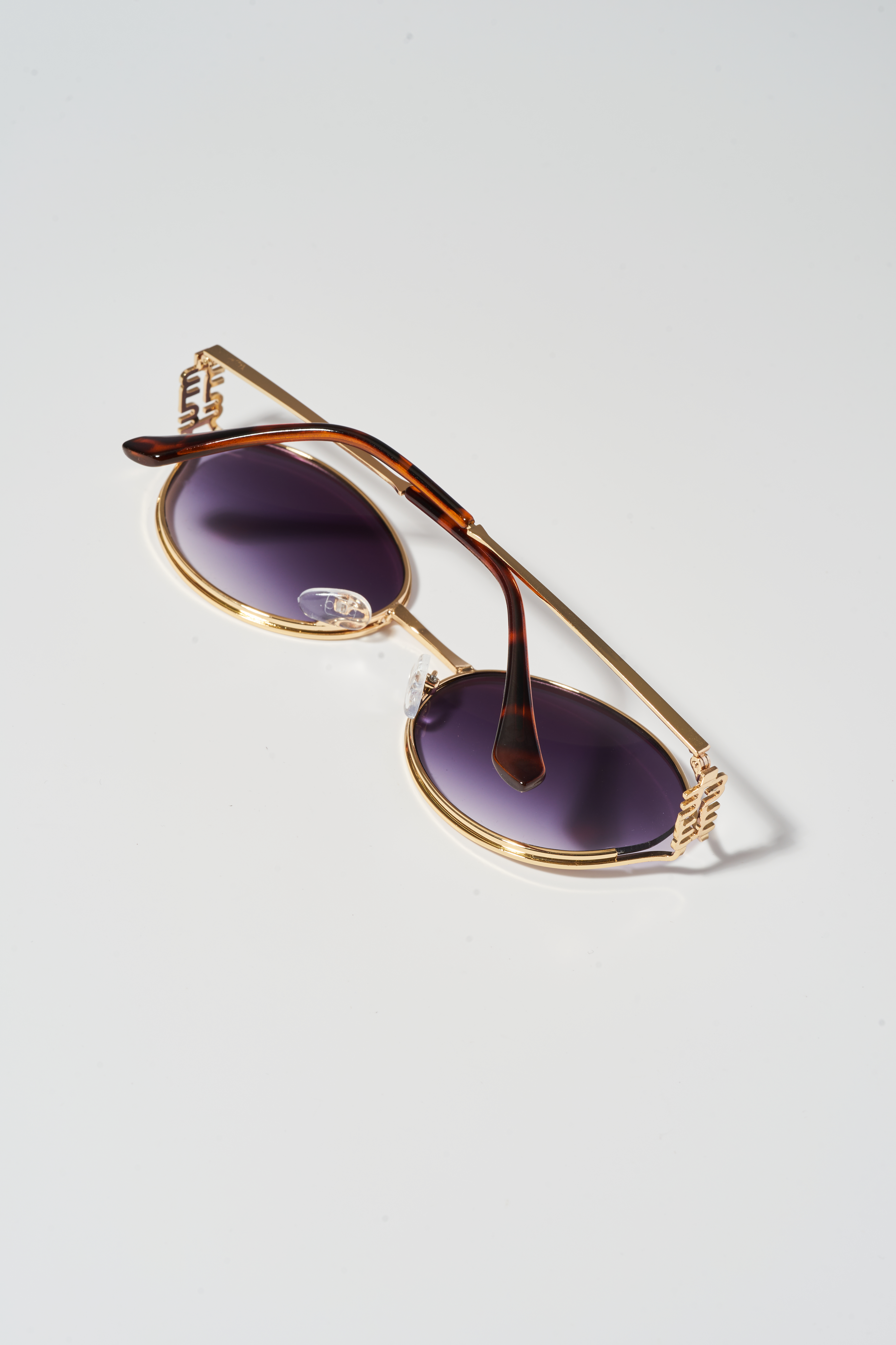 Солнцезащитные очки SUNNY GLASS O00034 - фото 10