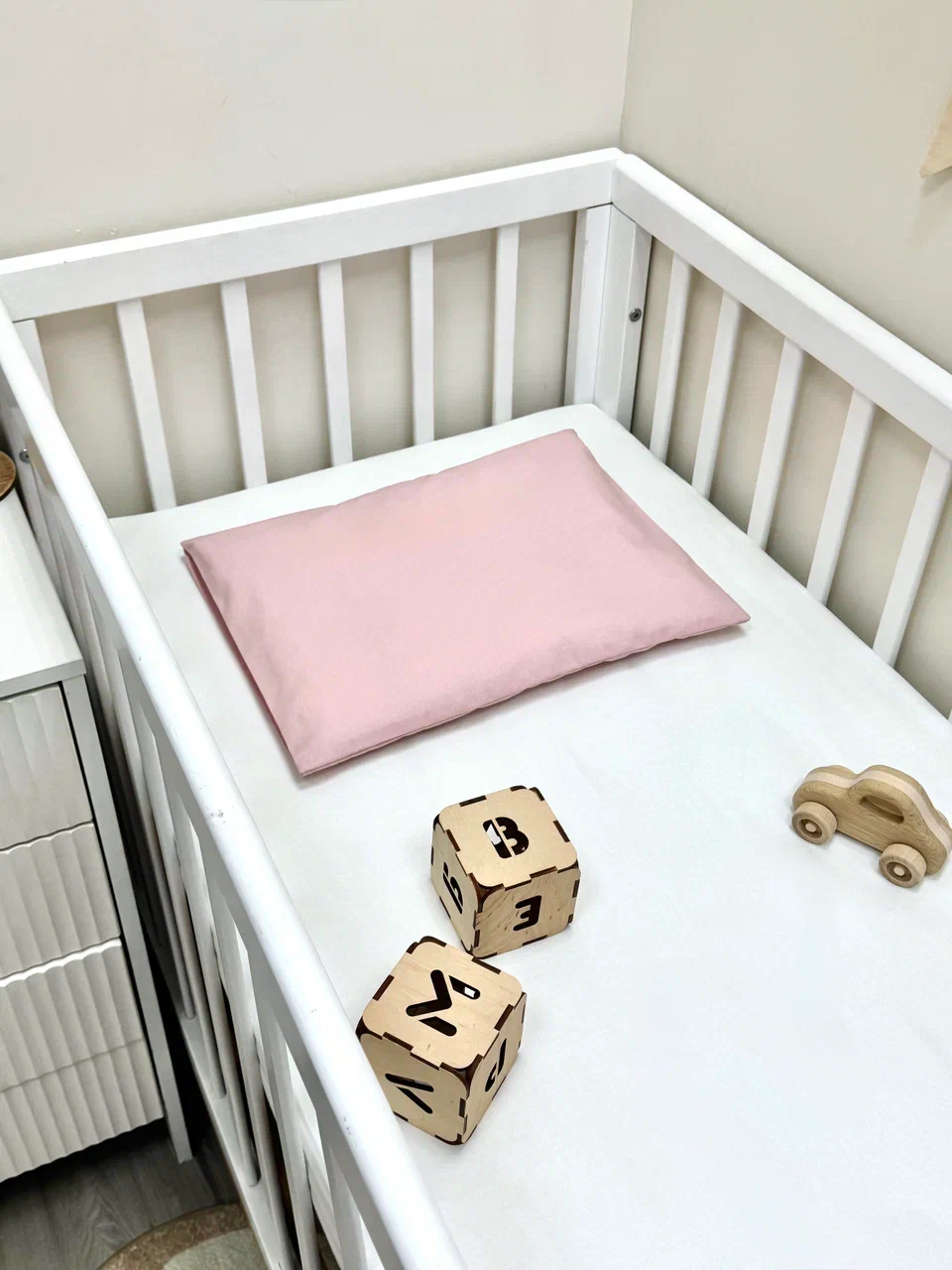 Подушка для новорожденных MamiBro с наволочкой 30 x 40 см - фото 8