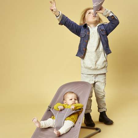 Кресло-шезлонг BabyBjorn Bliss Mesh Лавандовый