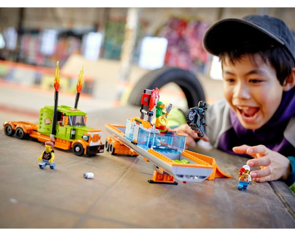 Конструктор LEGO City 60294 420 дет. - фото 12