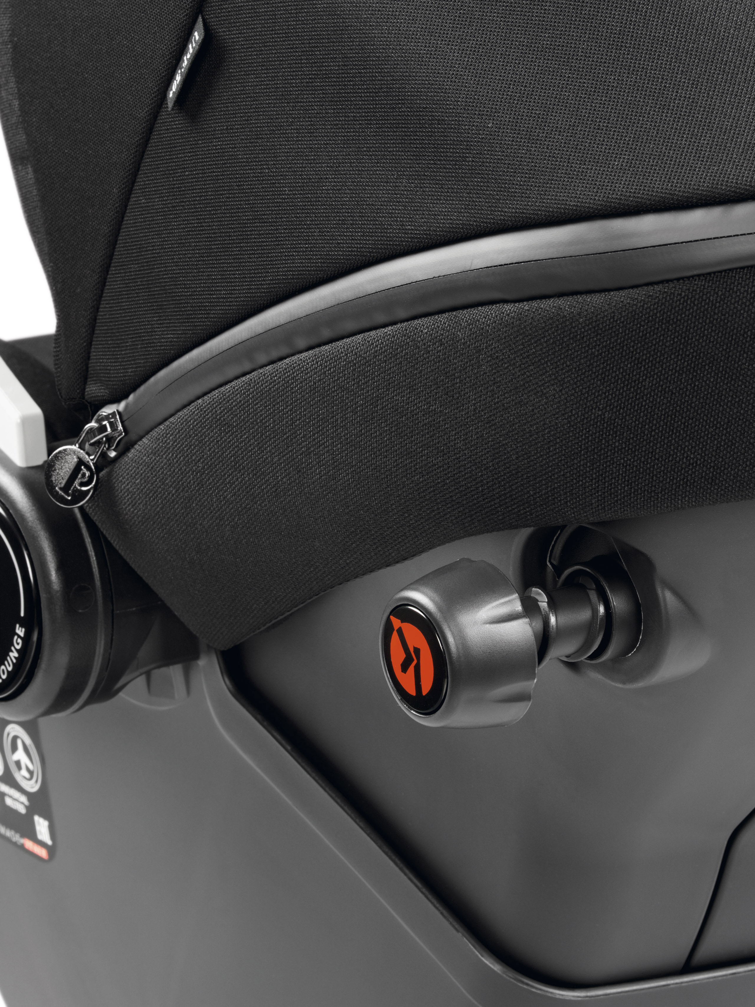 Автокресло Peg-Perego Lounge 0 (0 -13 кг) черный - фото 22